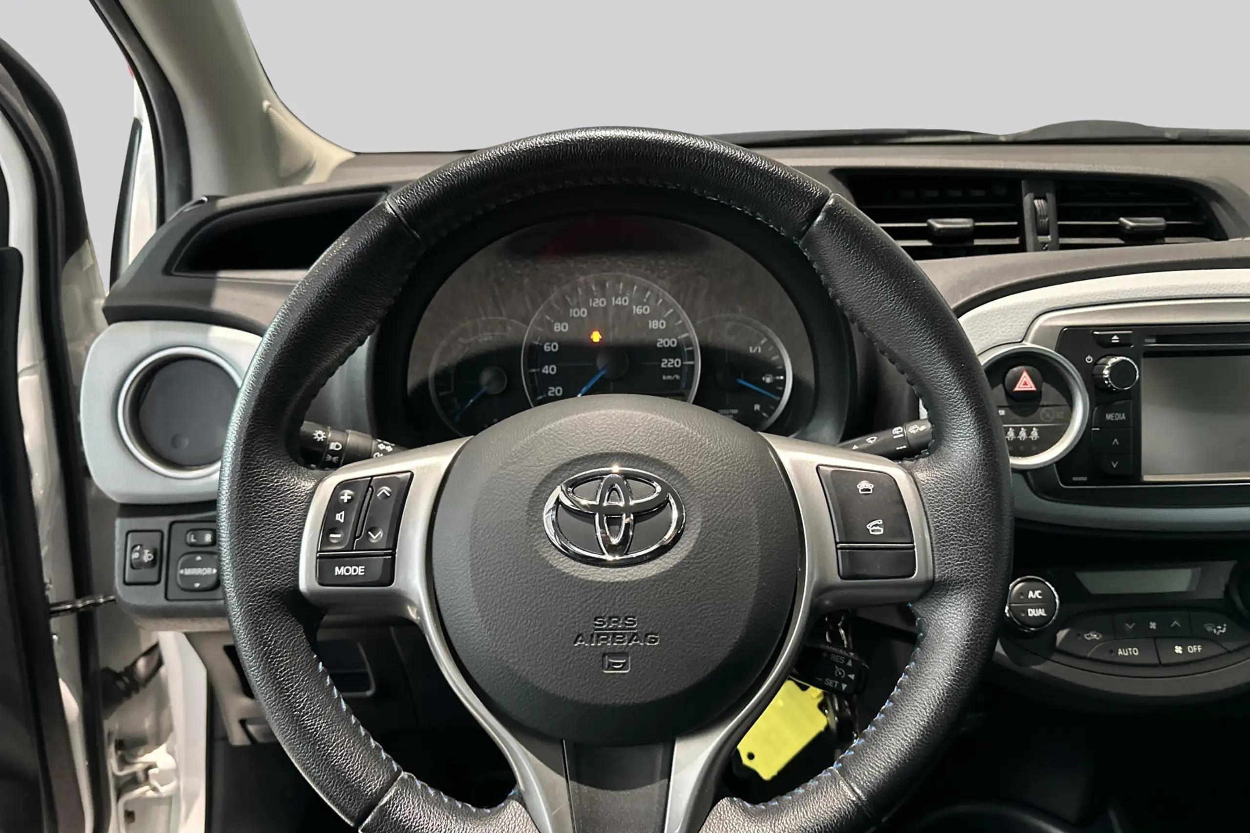 Toyota - Yaris