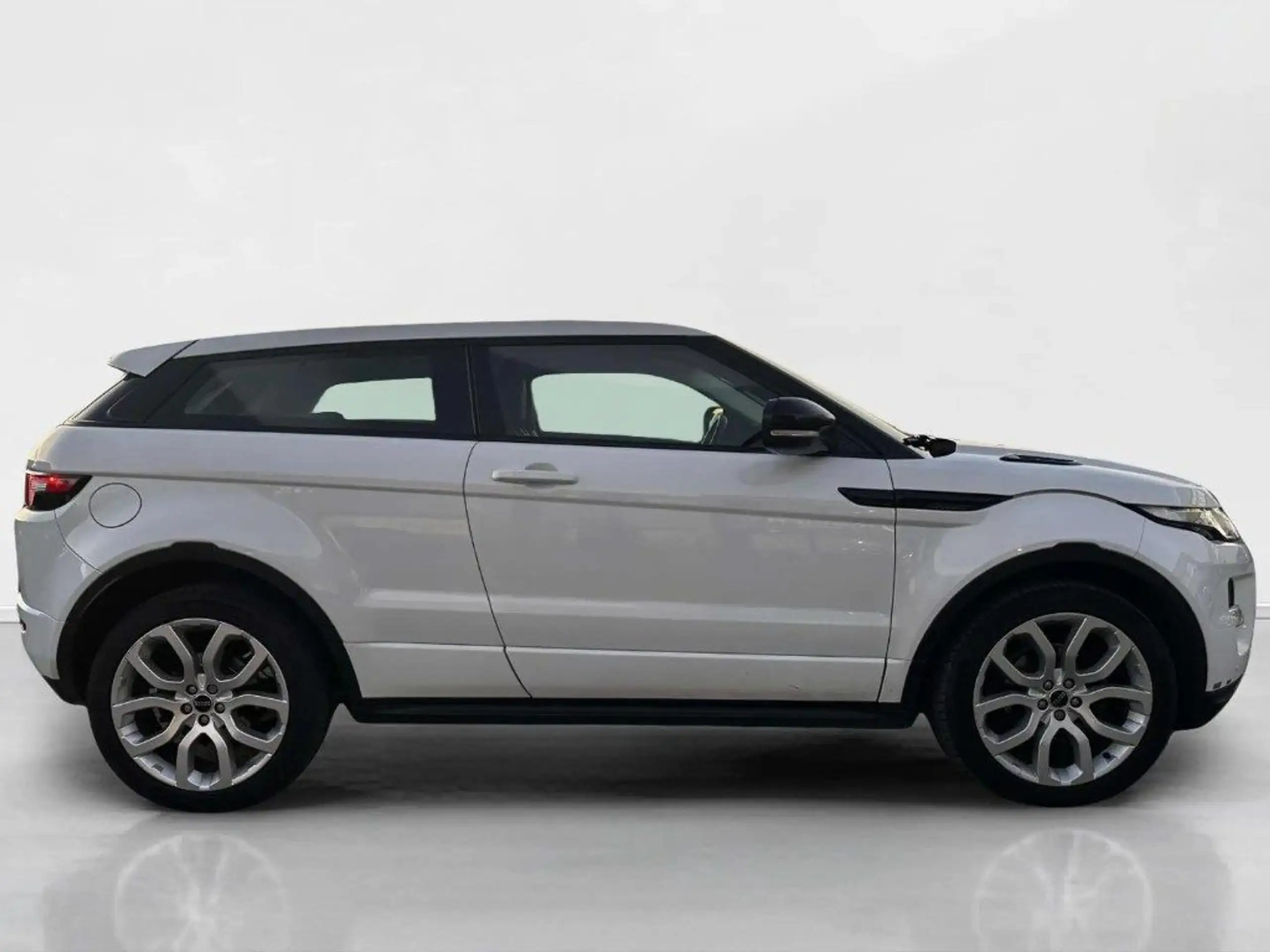 Land Rover - Range Rover Evoque