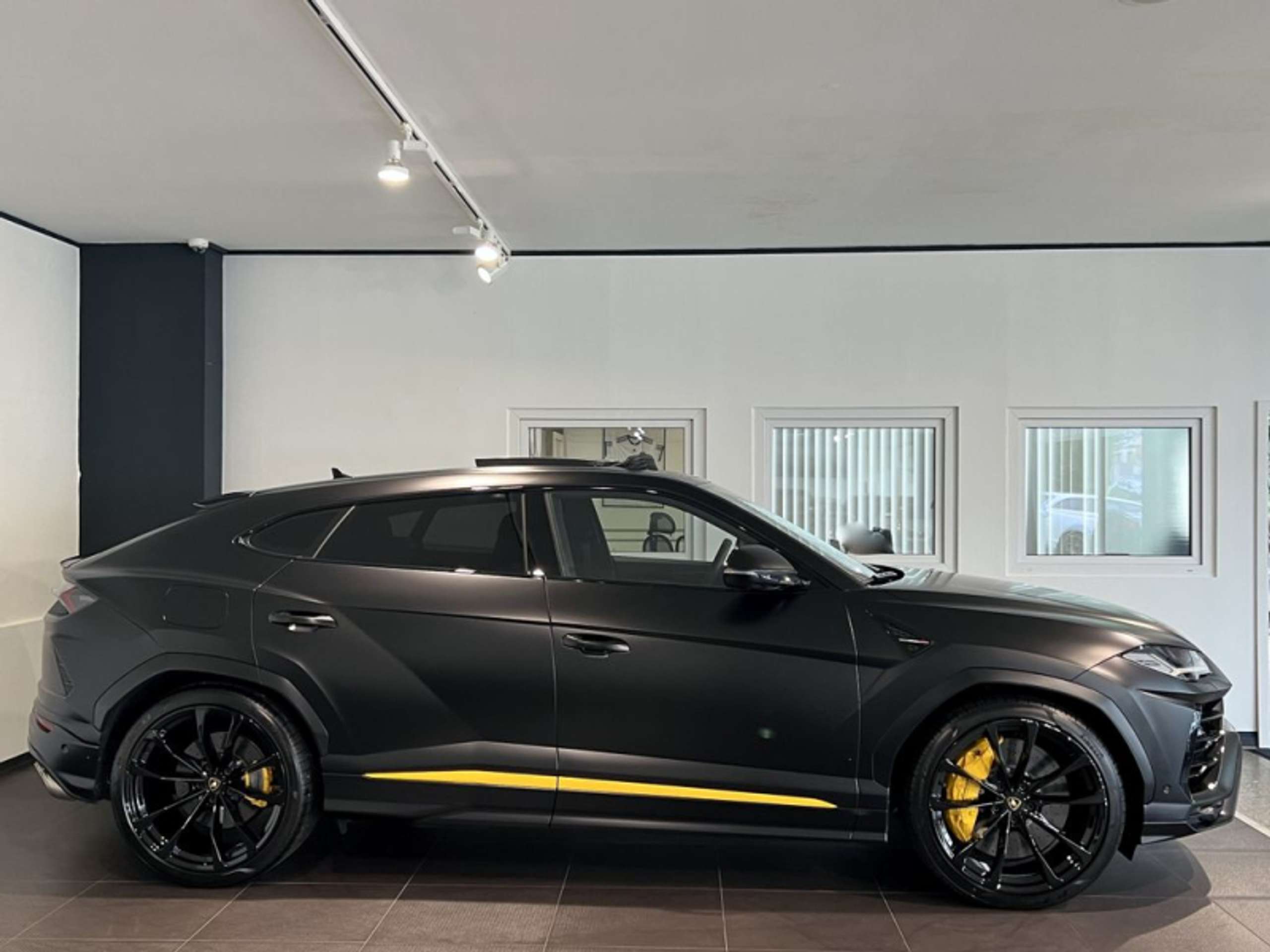 Lamborghini - Urus