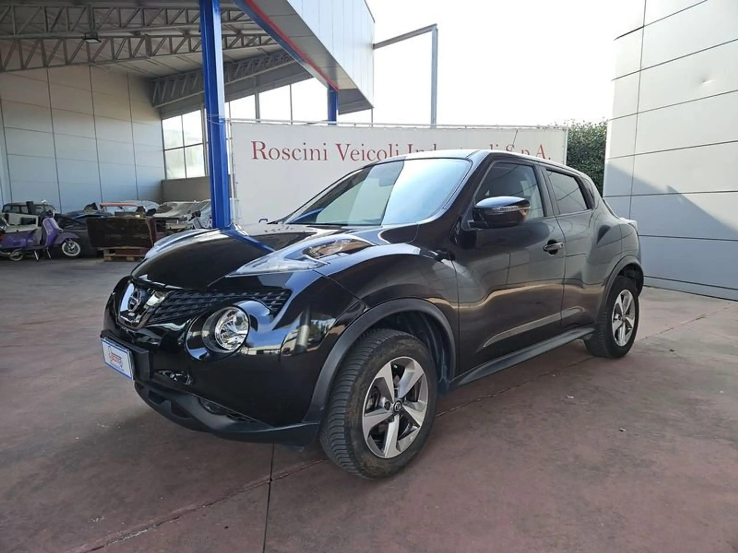 Nissan - Juke