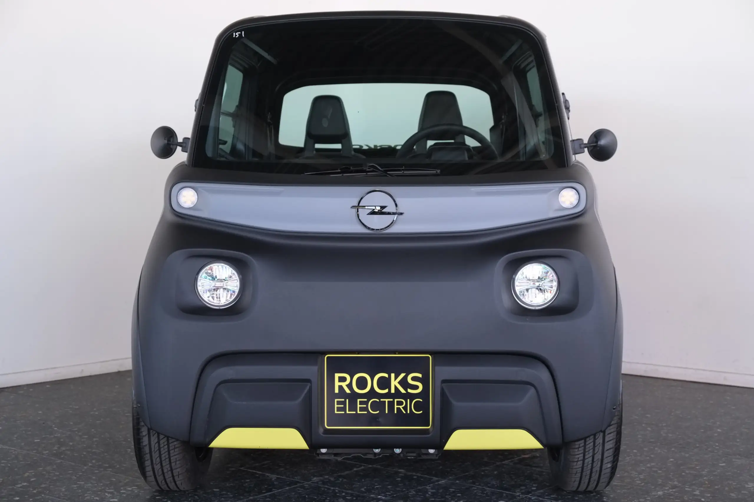 Opel - Rocks-e