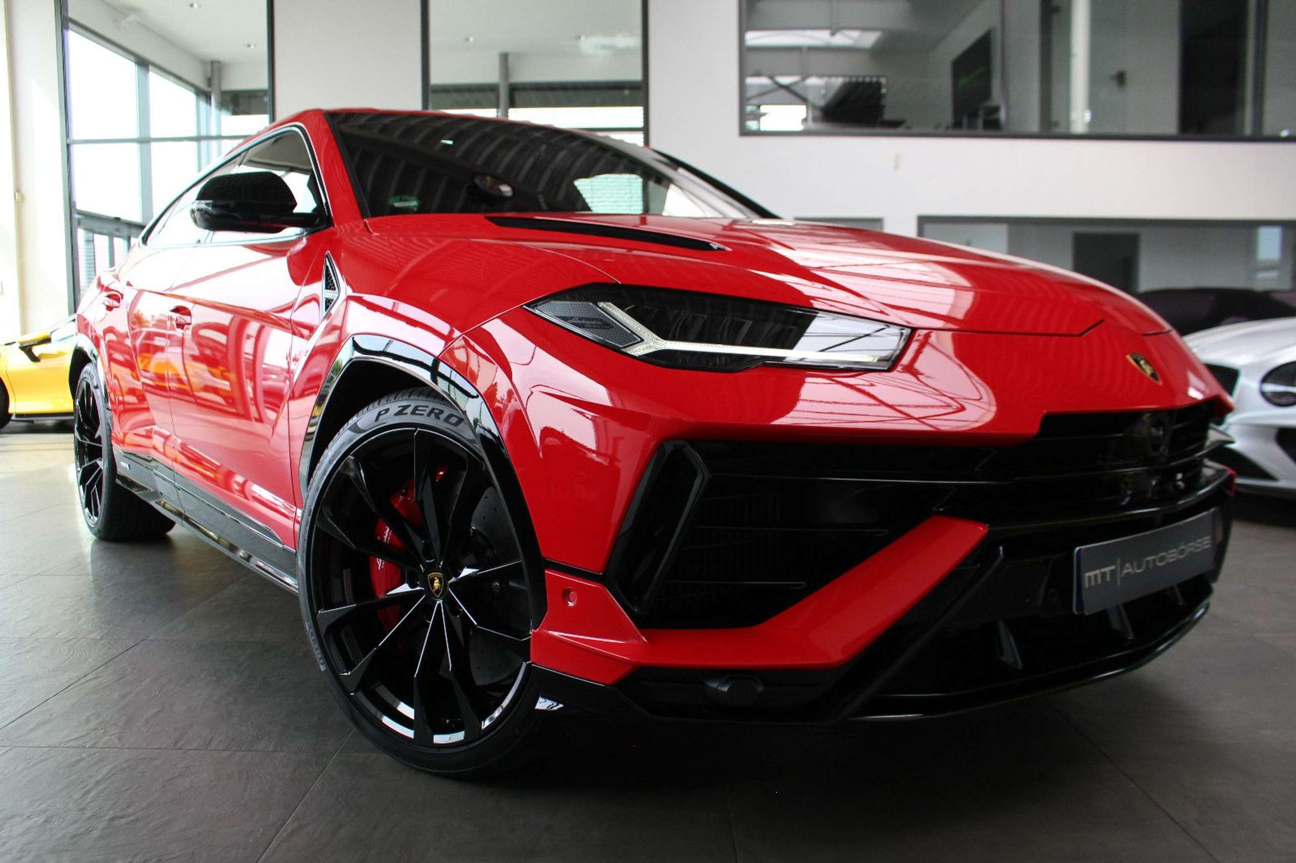 Lamborghini - Urus