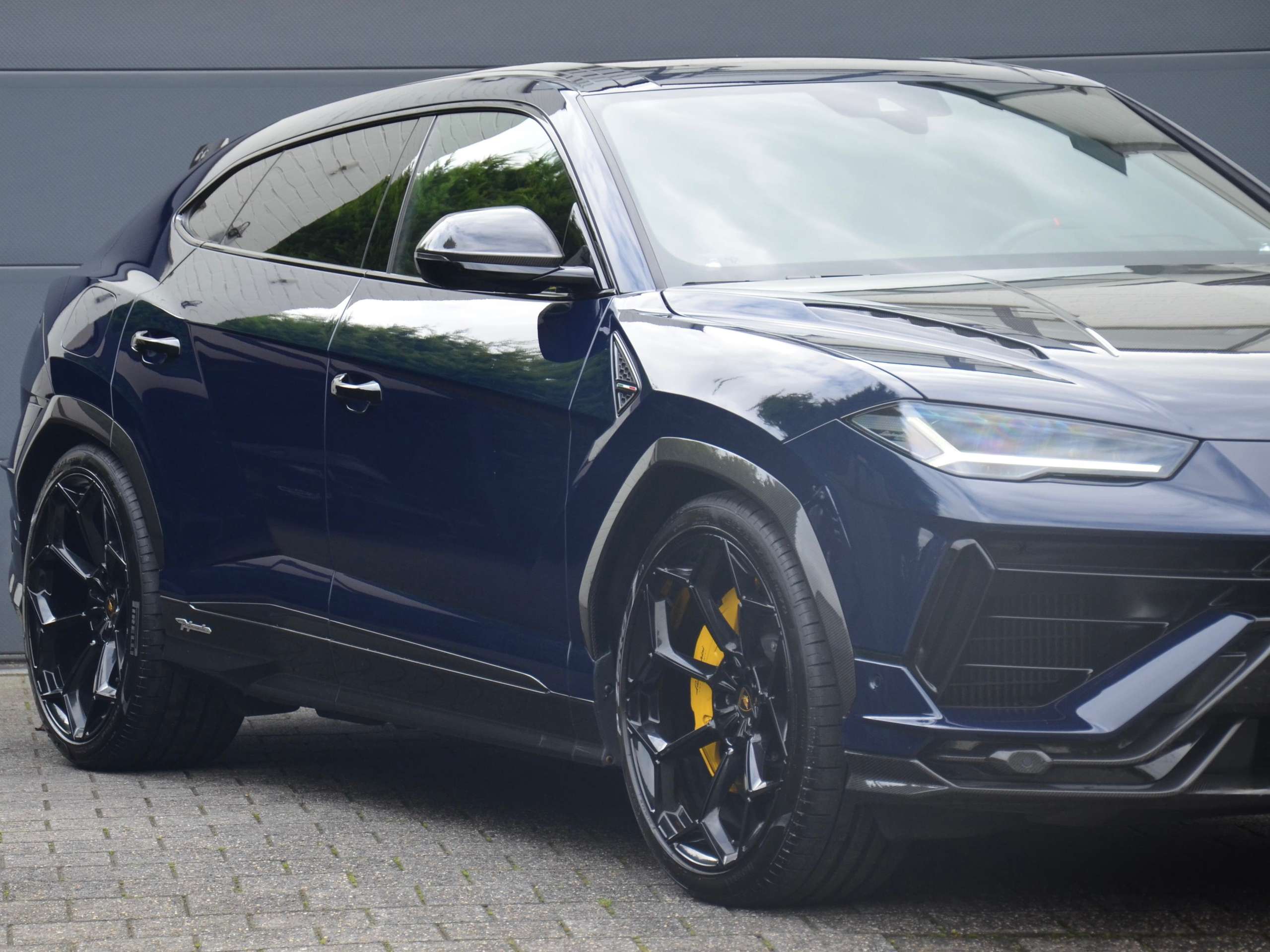 Lamborghini - Urus