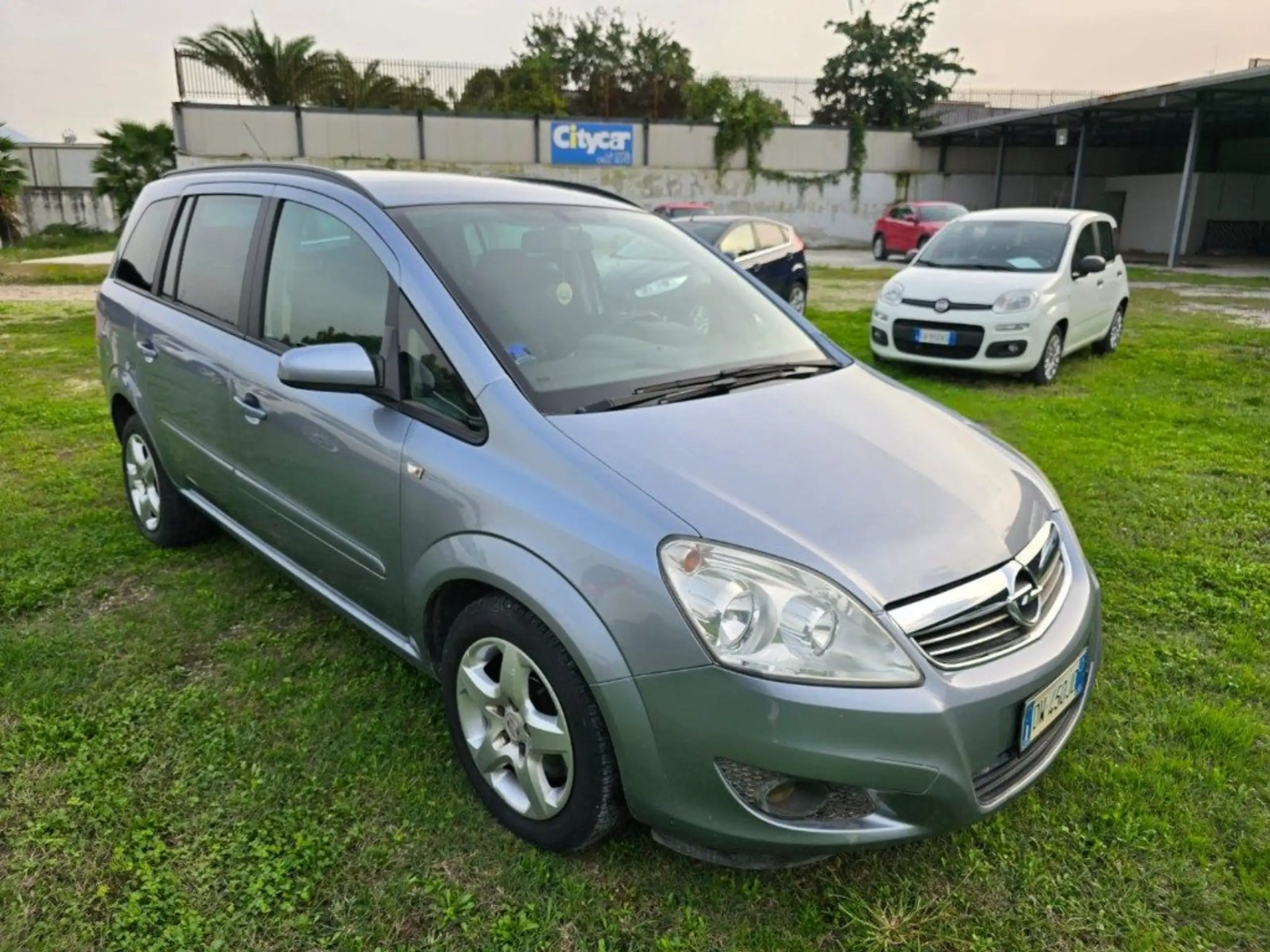 Opel - Zafira