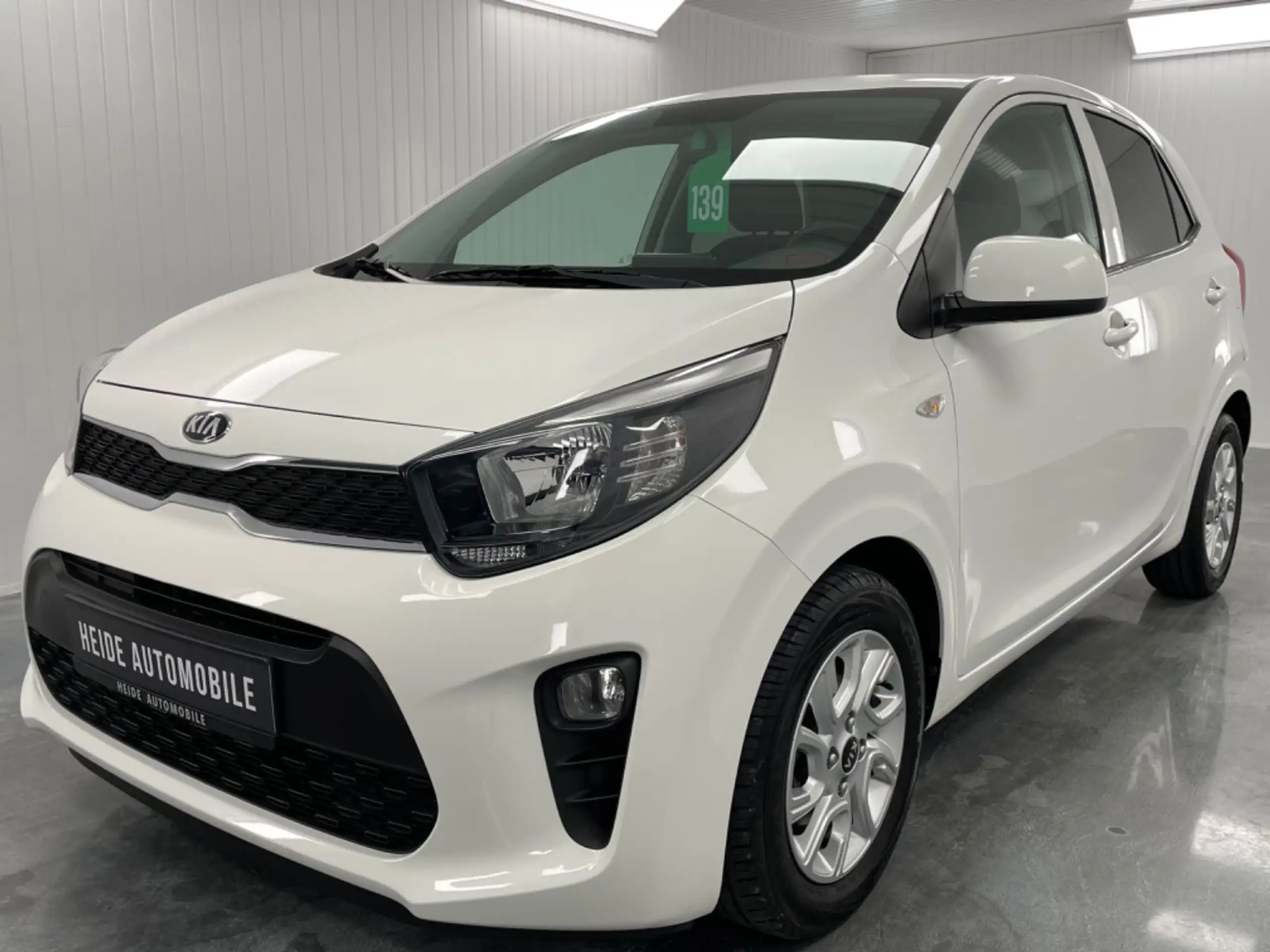 Kia - Picanto