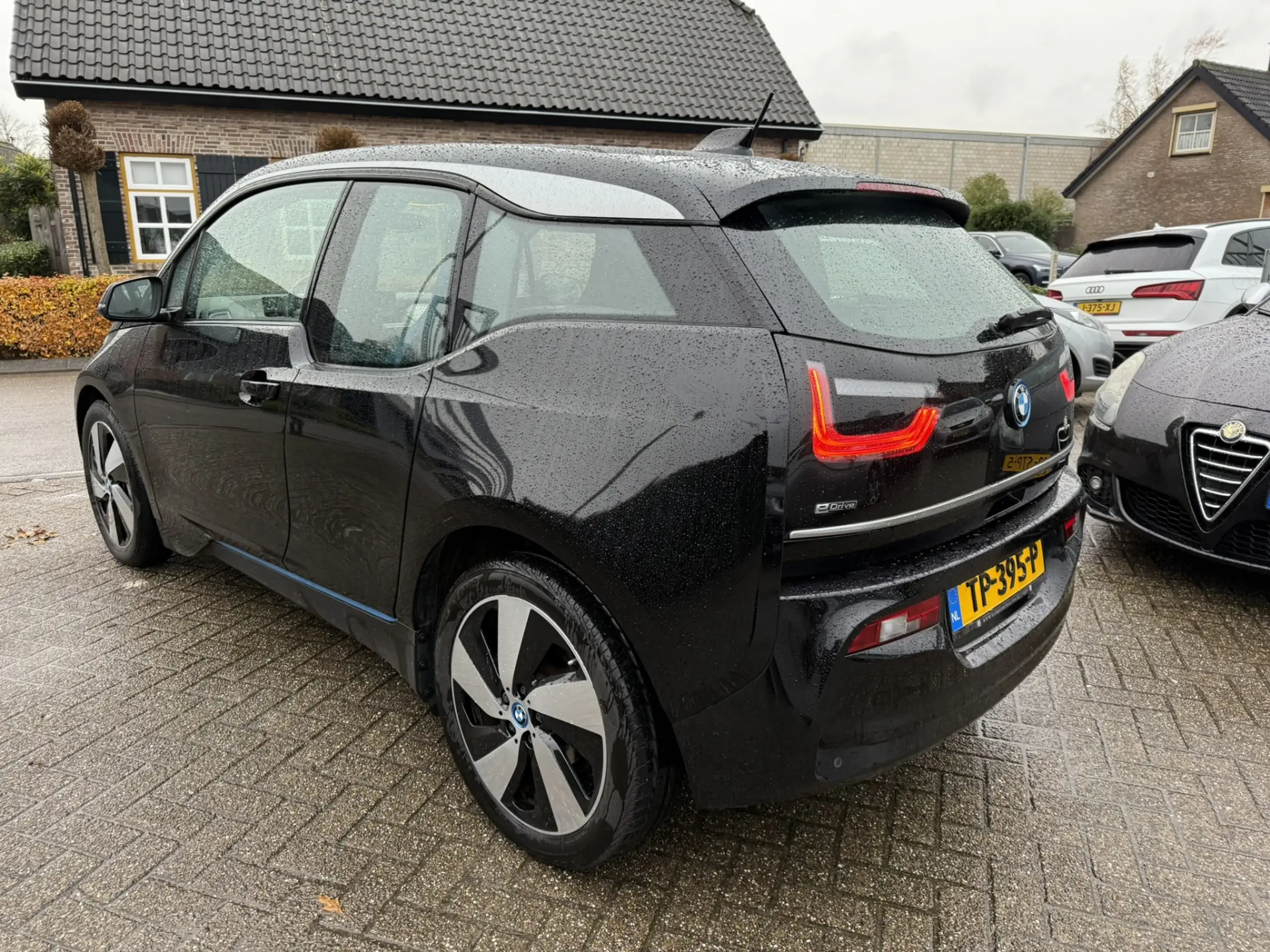 BMW - i3