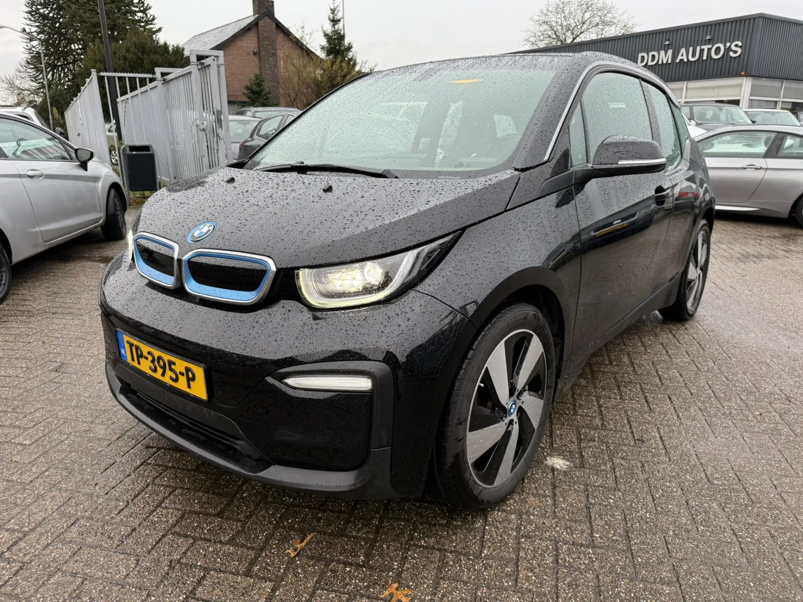 BMW - i3