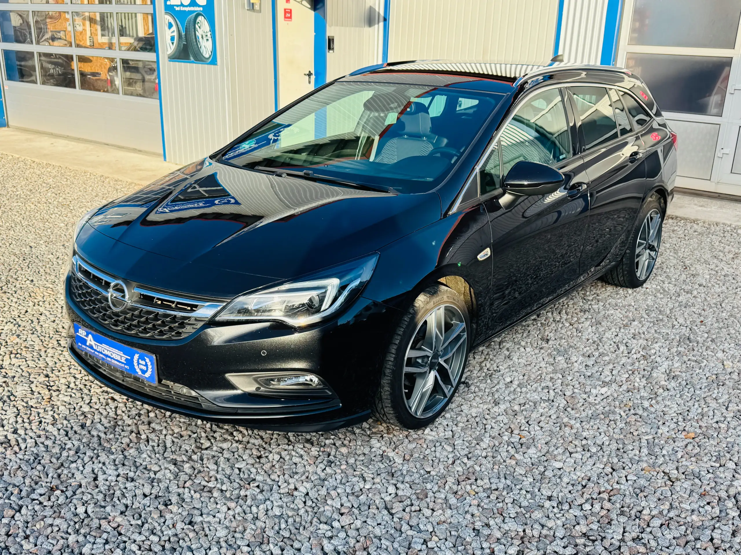 Opel - Astra