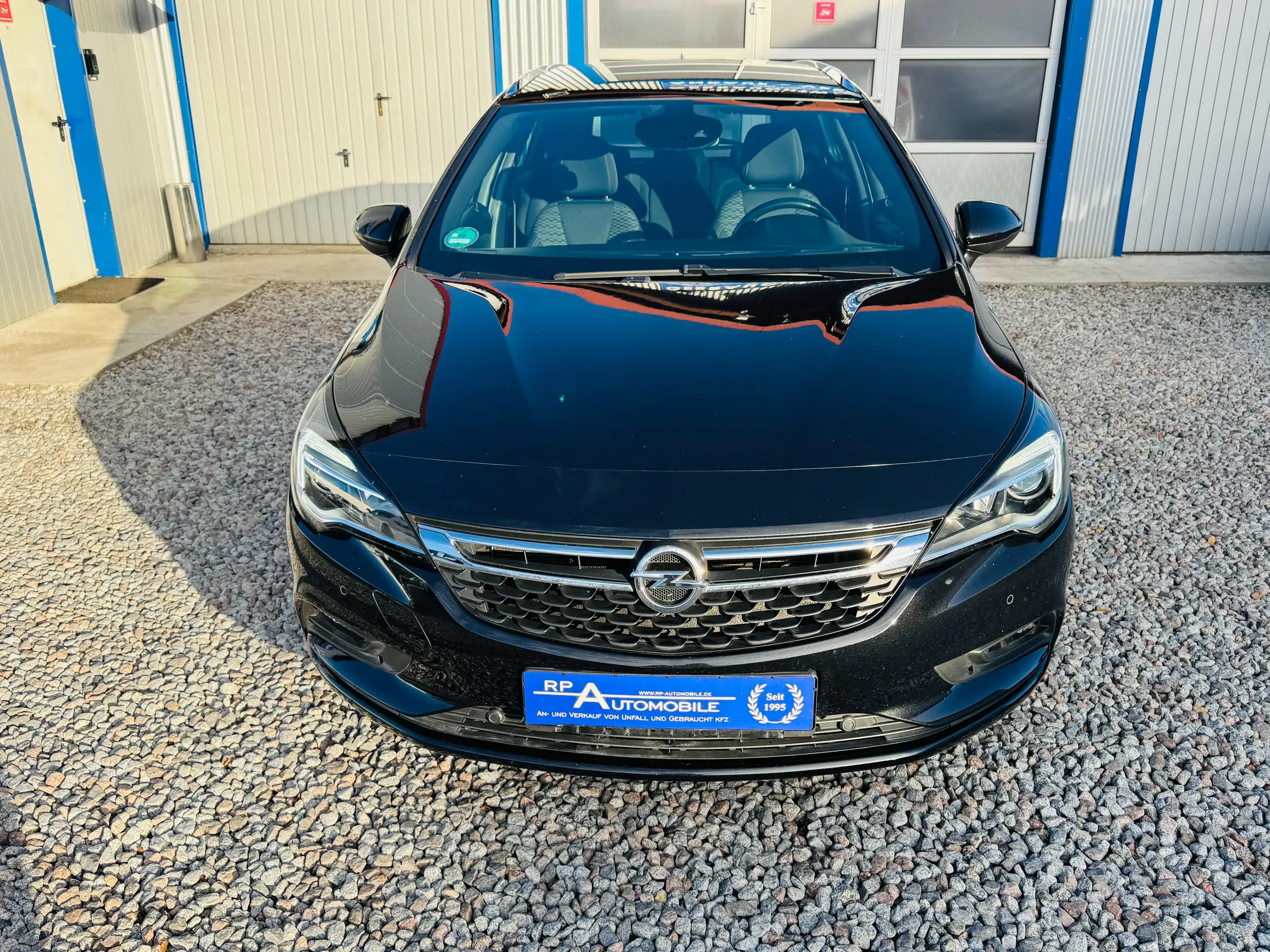 Opel - Astra