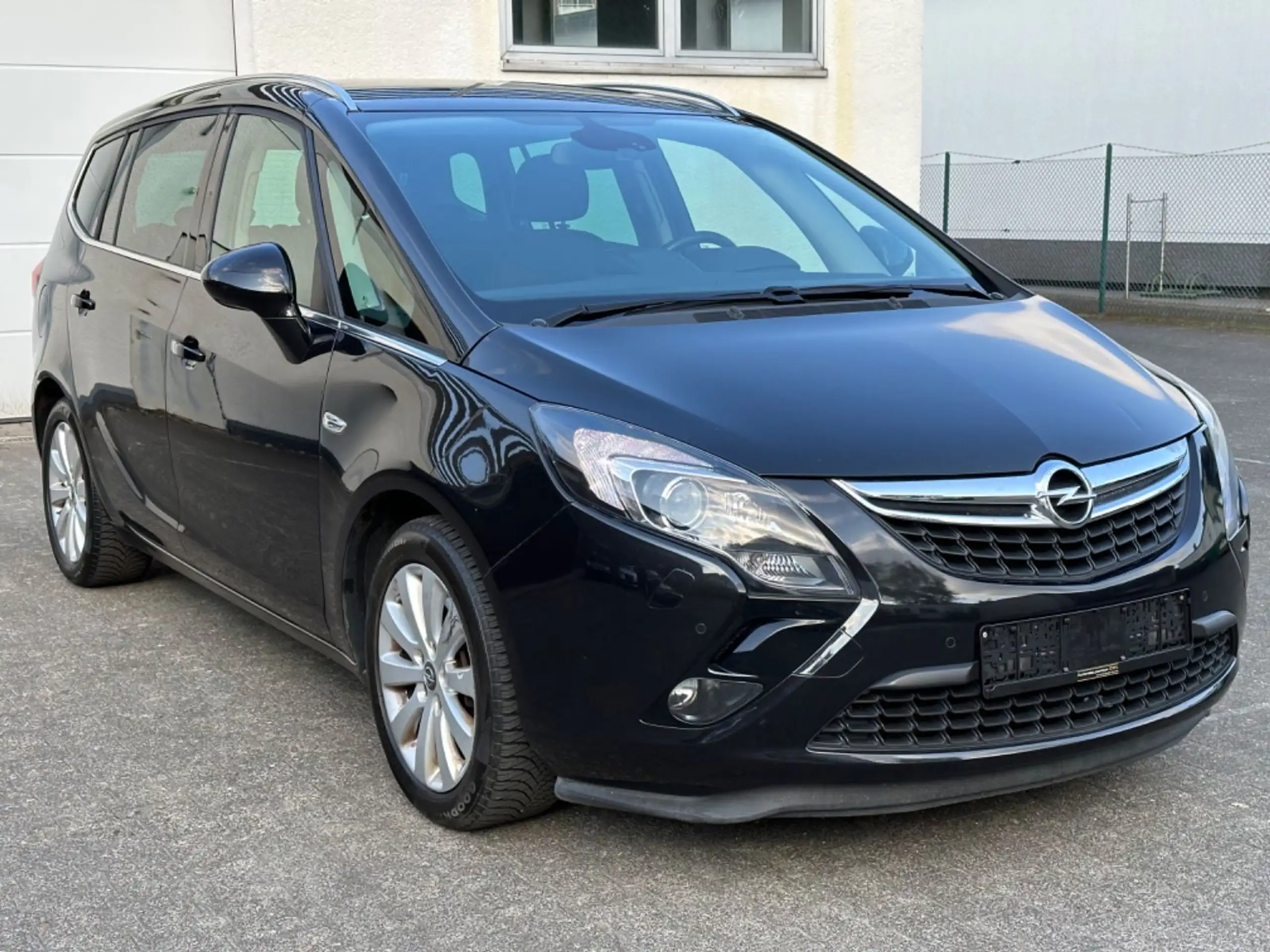 Opel - Zafira