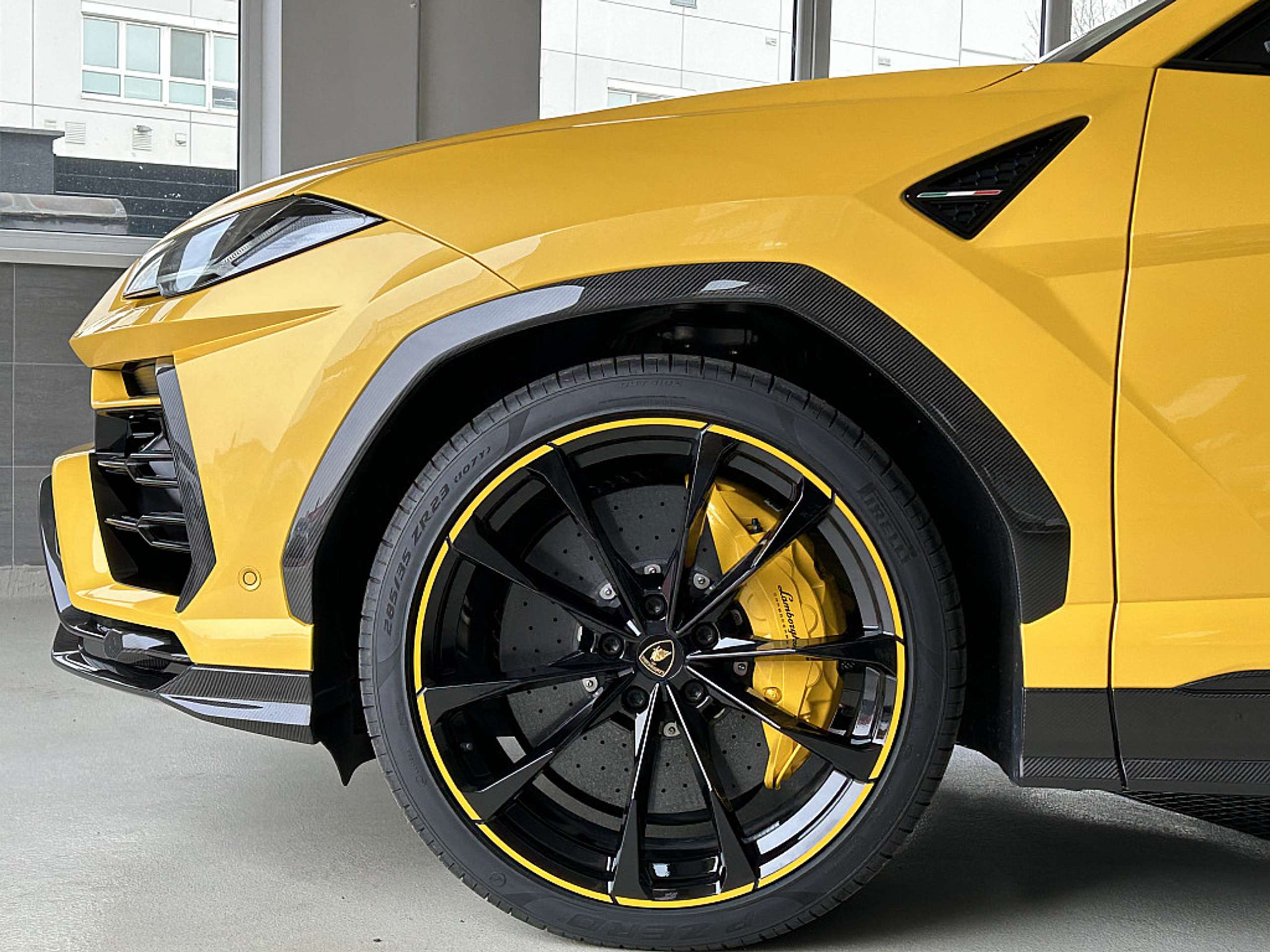 Lamborghini - Urus