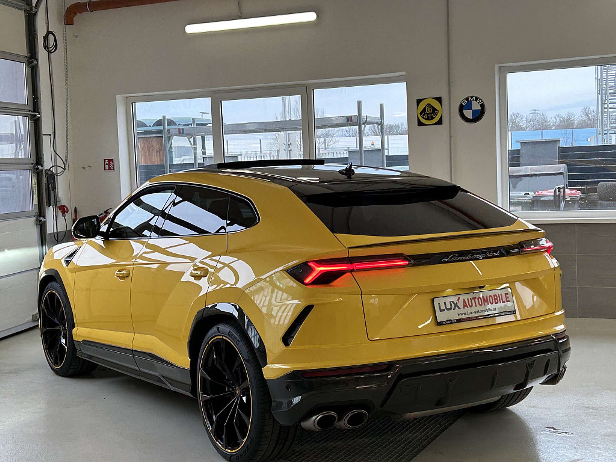 Lamborghini - Urus