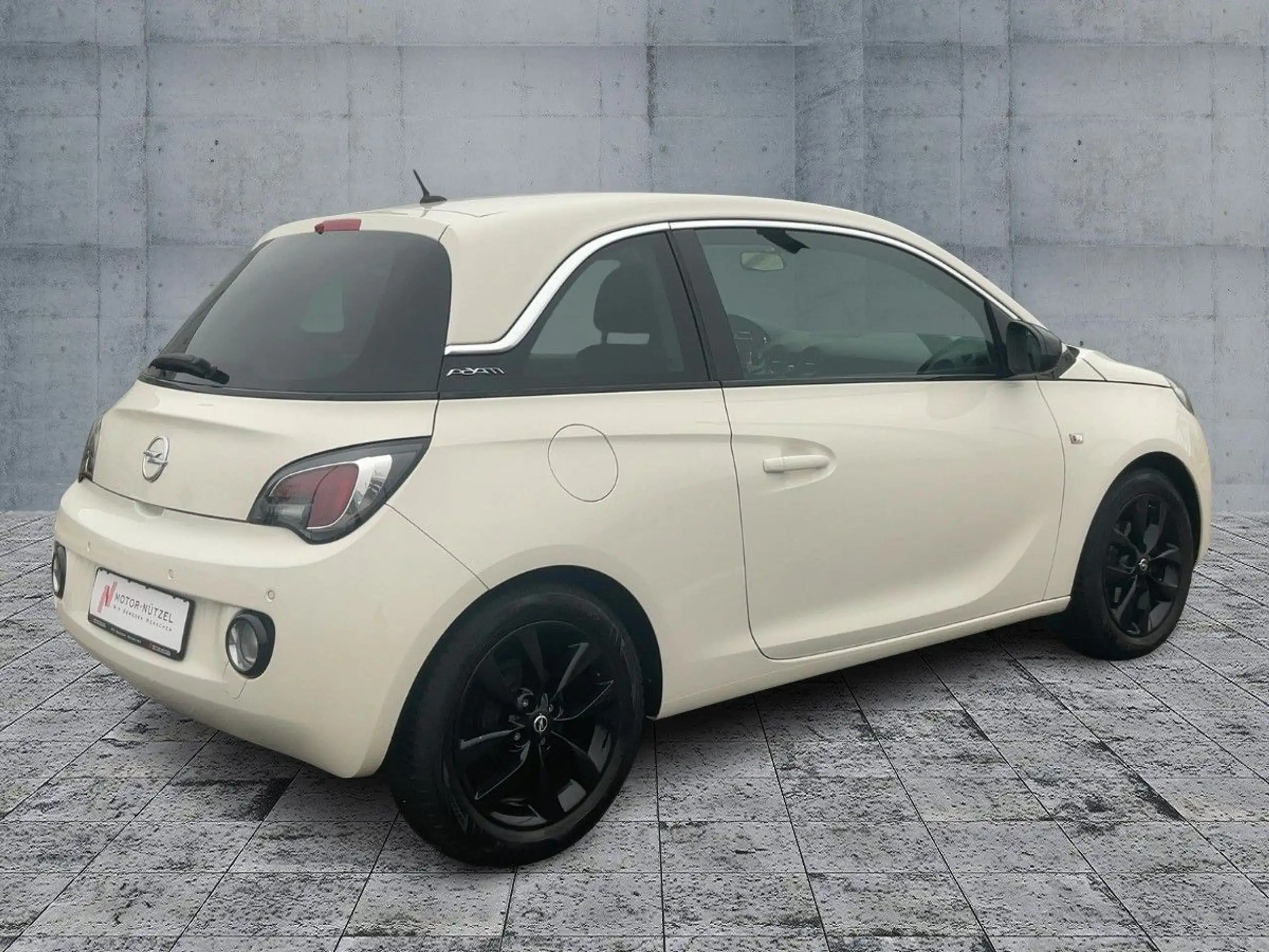 Opel - Adam