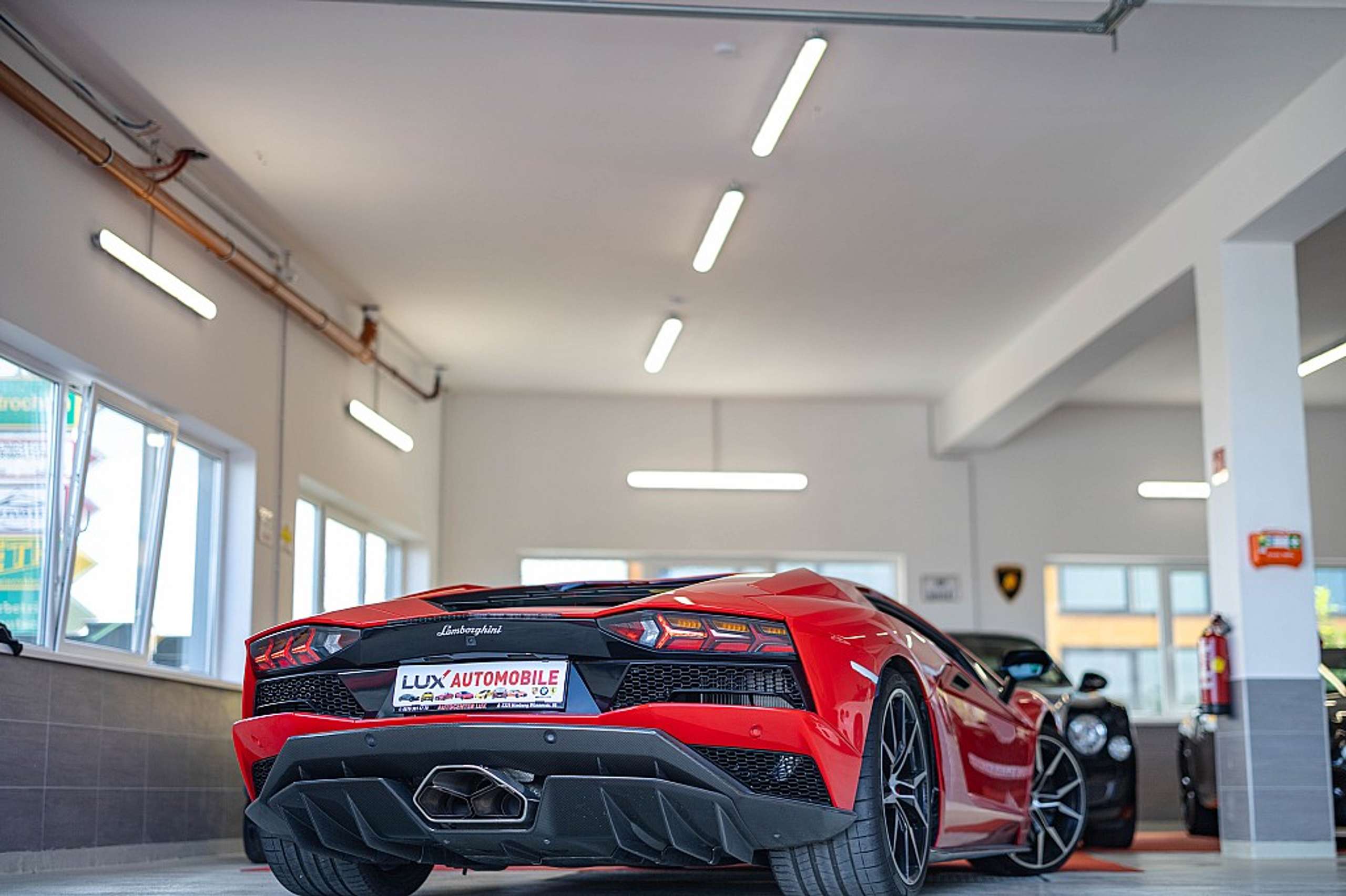 Lamborghini - Aventador