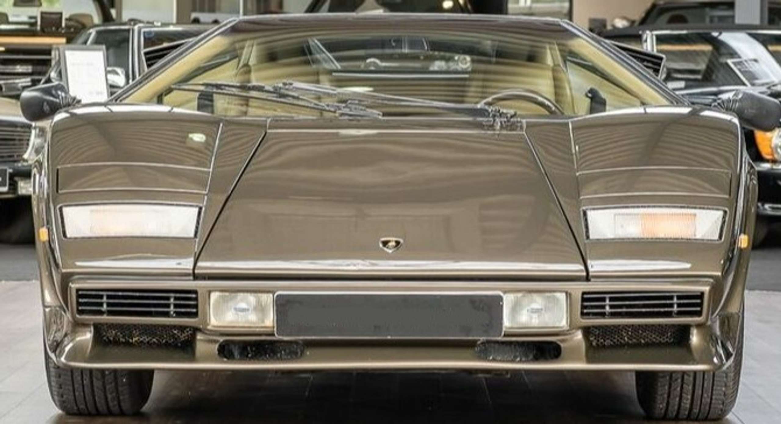 Lamborghini - Countach