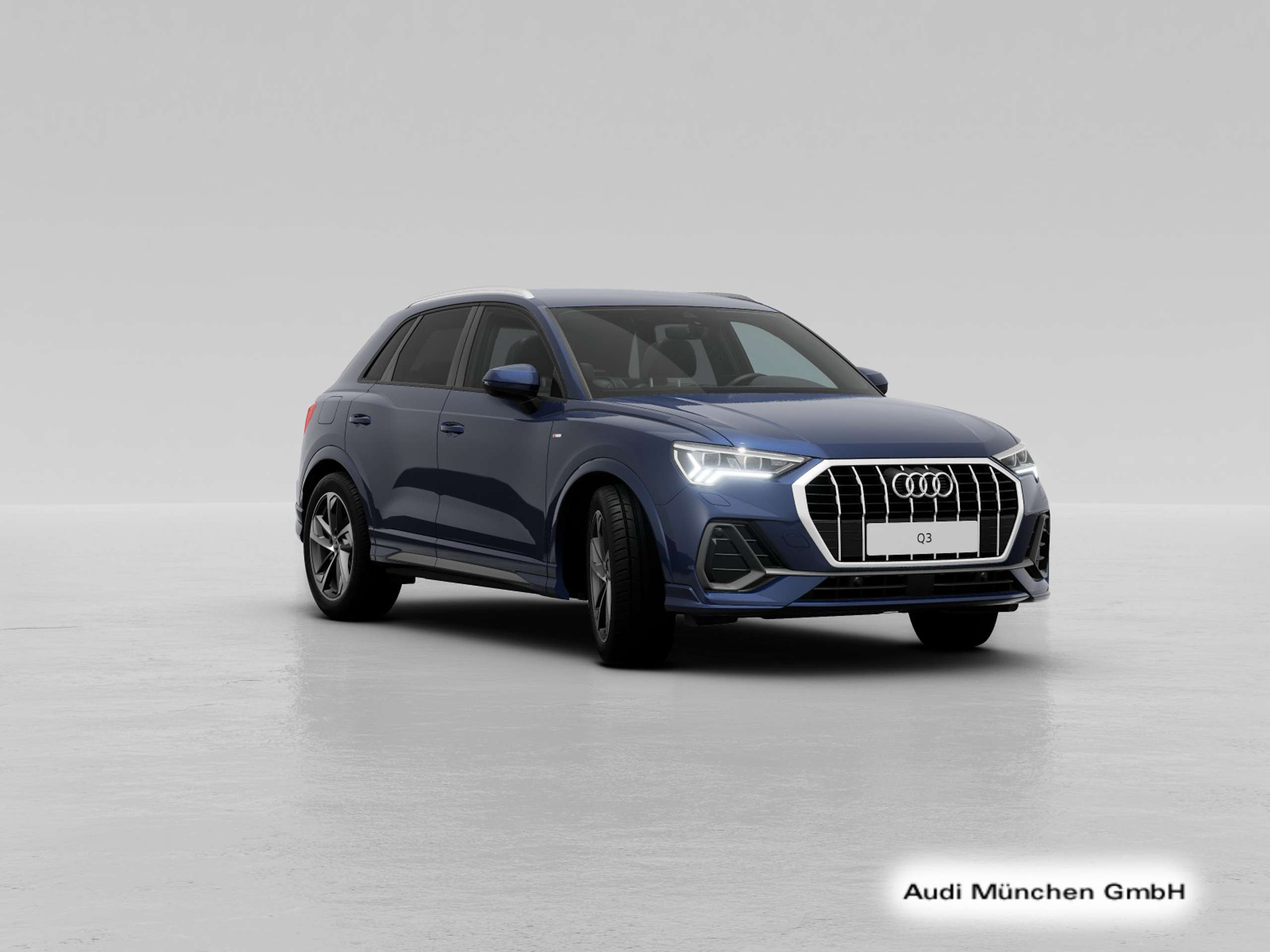 Audi - Q3