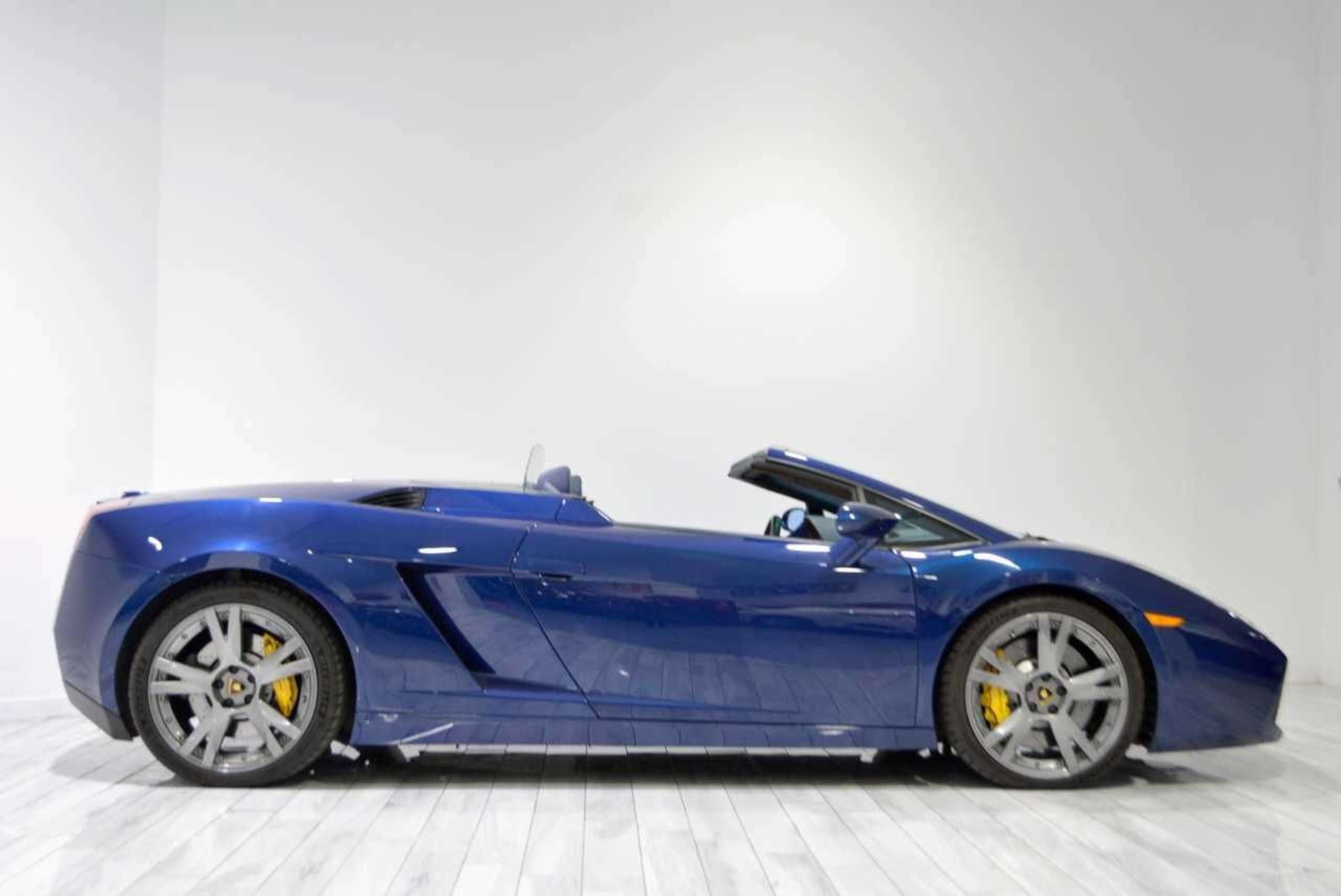 Lamborghini - Gallardo