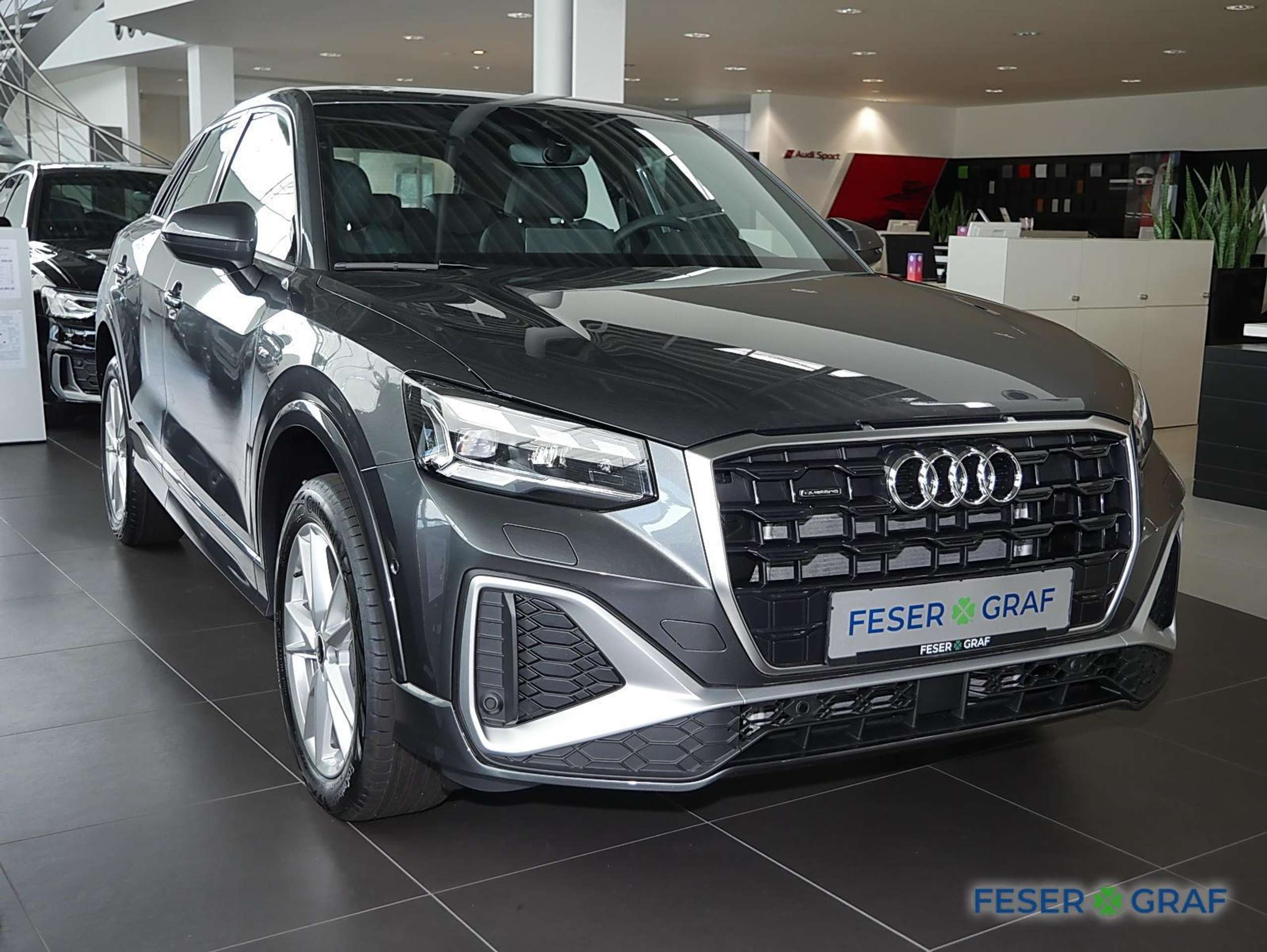 Audi - Q2