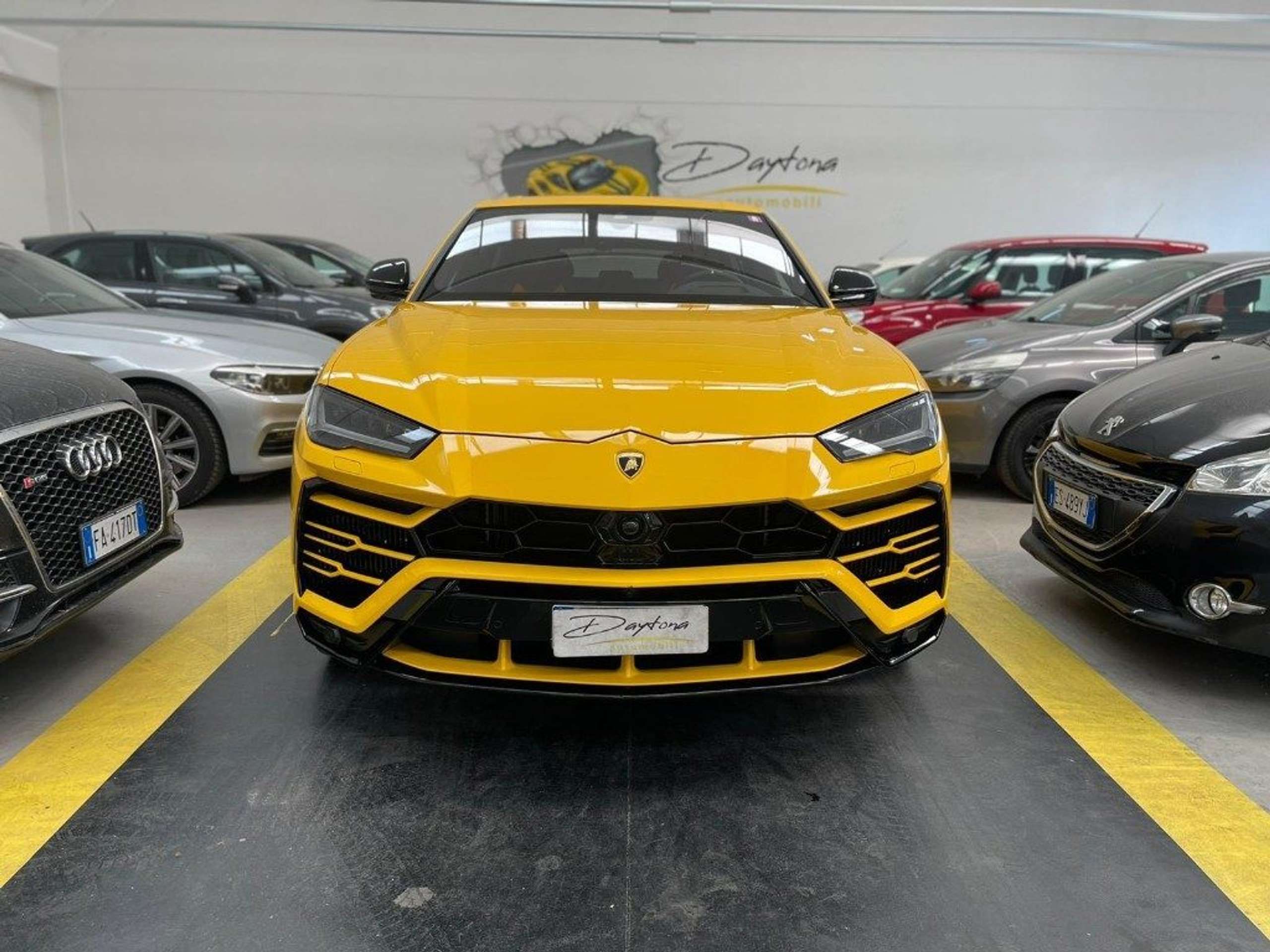 Lamborghini - Urus