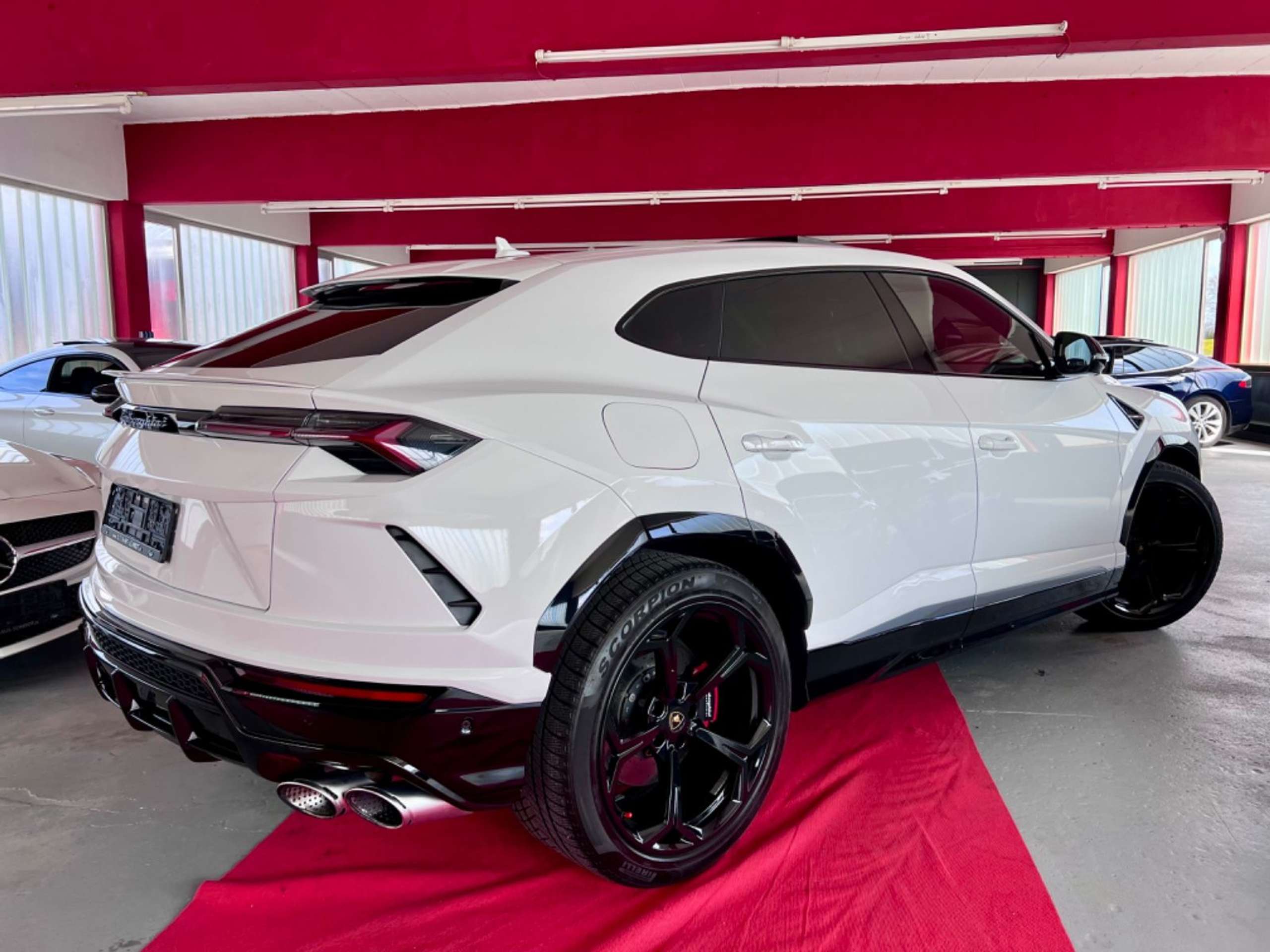 Lamborghini - Urus