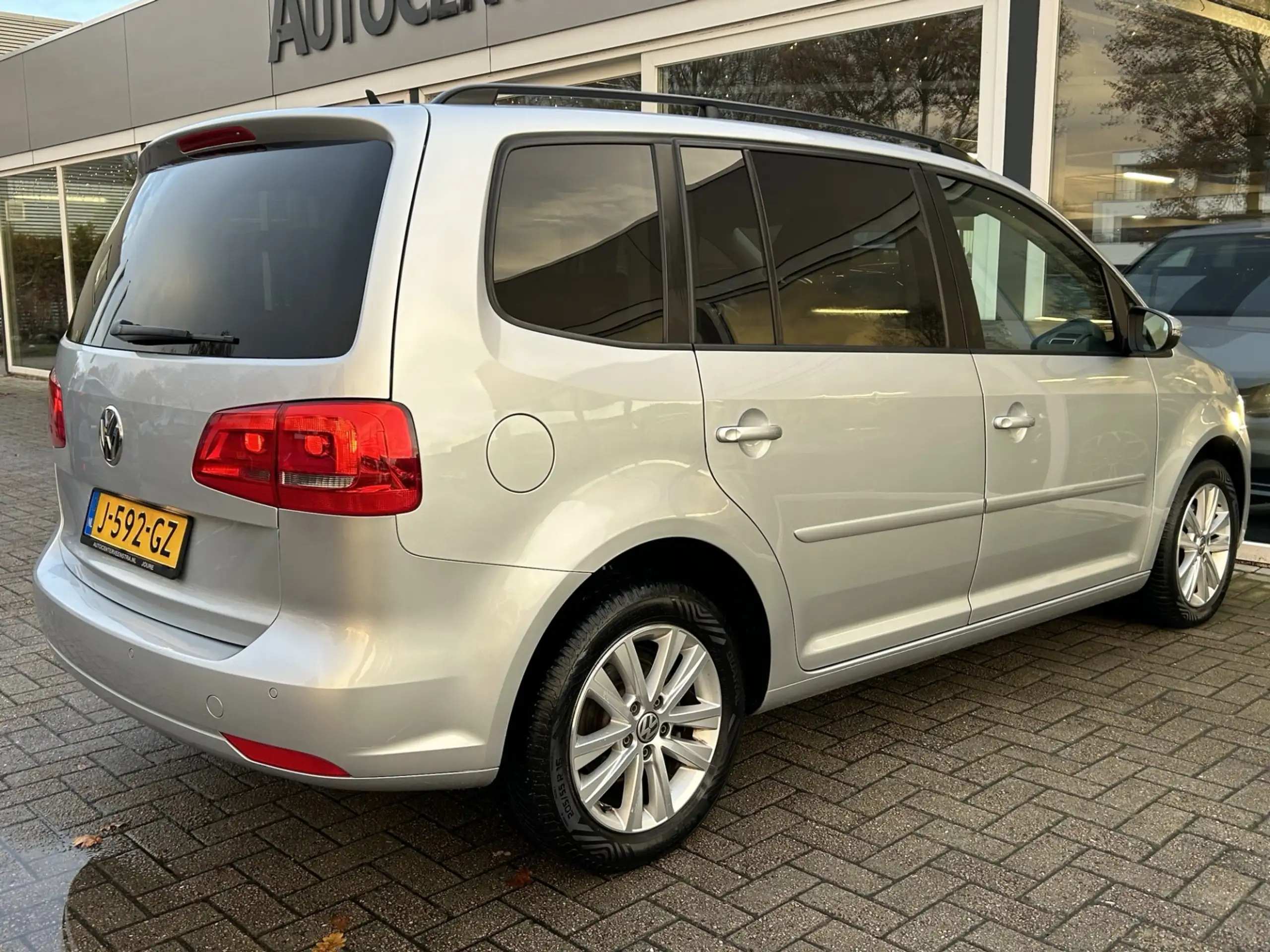 Volkswagen - Touran