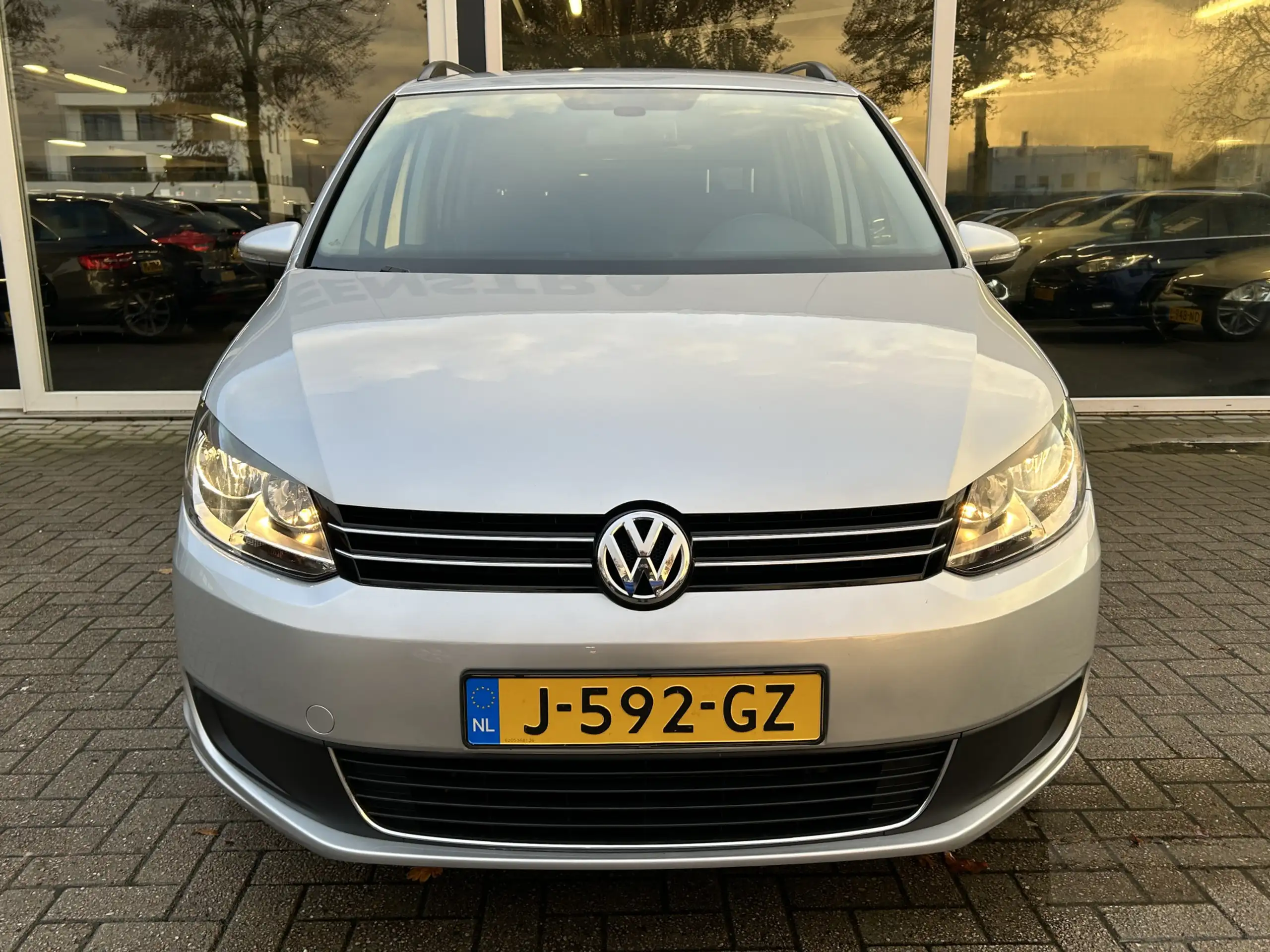 Volkswagen - Touran