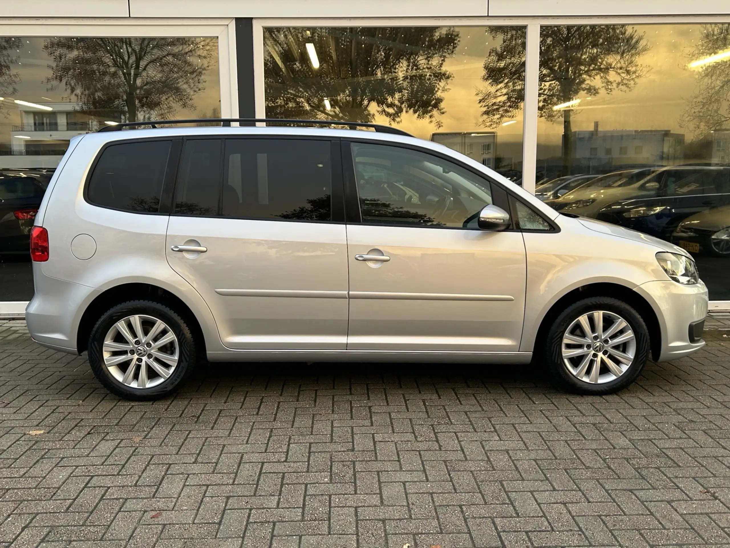 Volkswagen - Touran