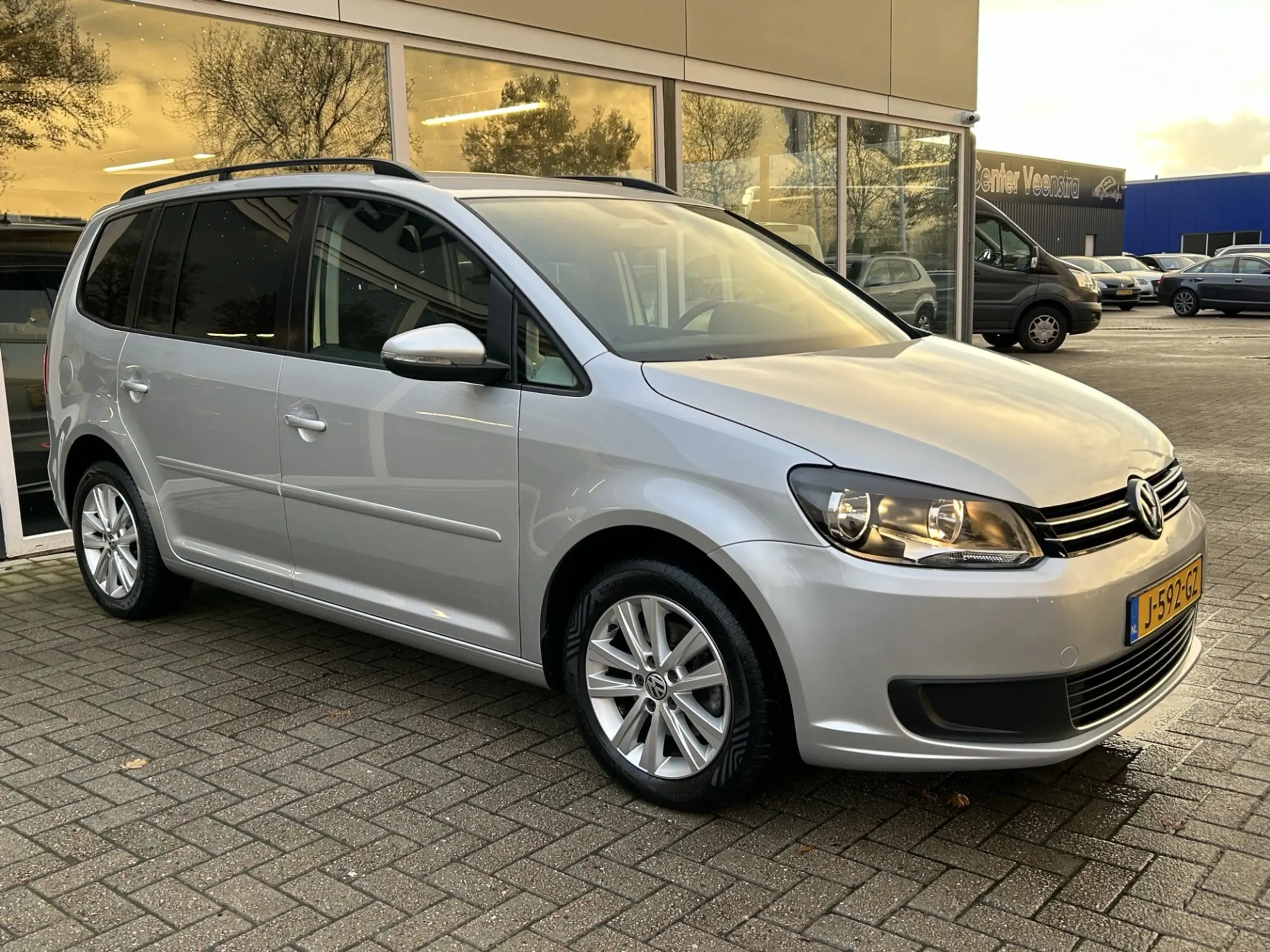 Volkswagen - Touran