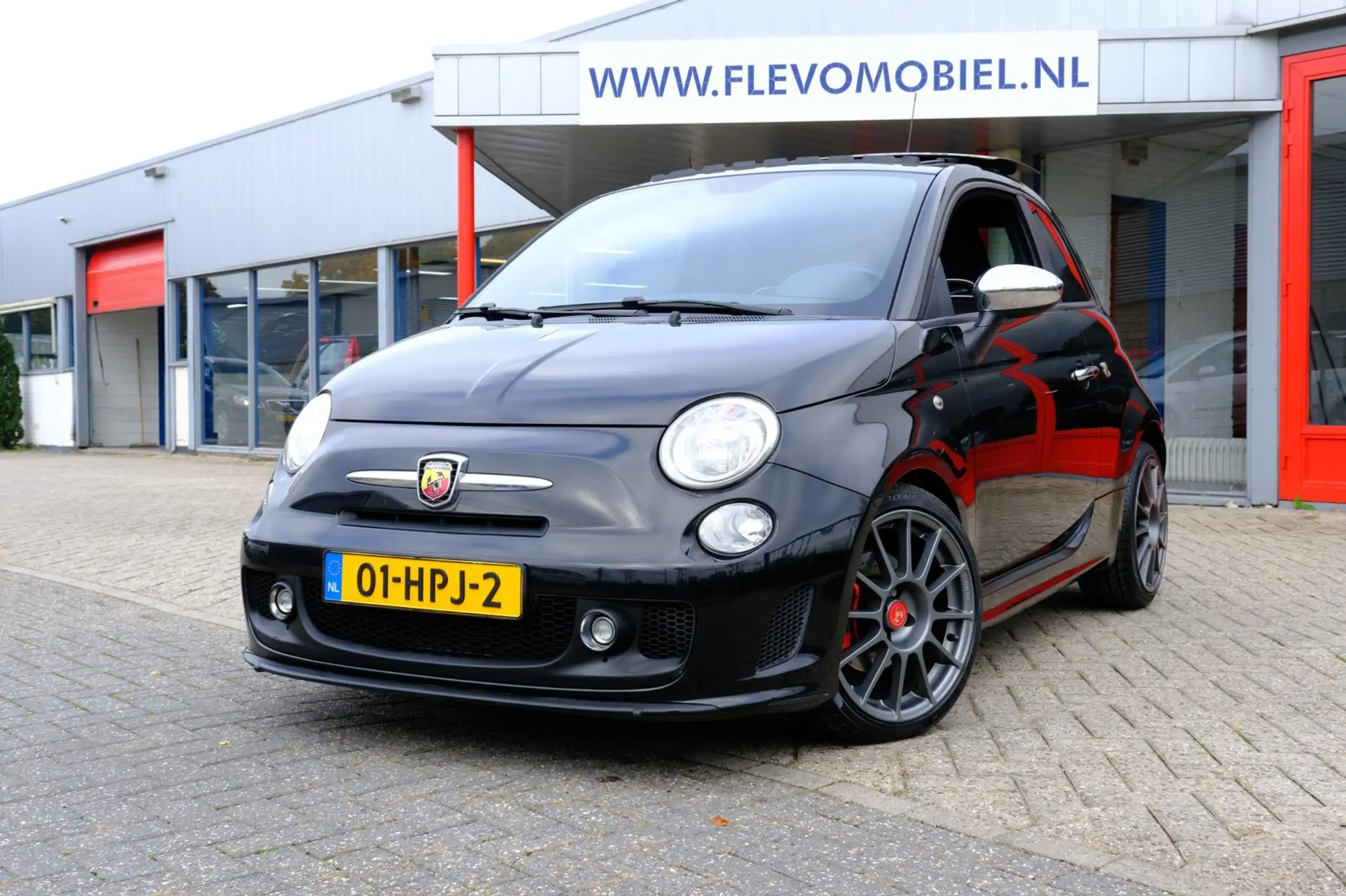 Fiat - 500 Abarth