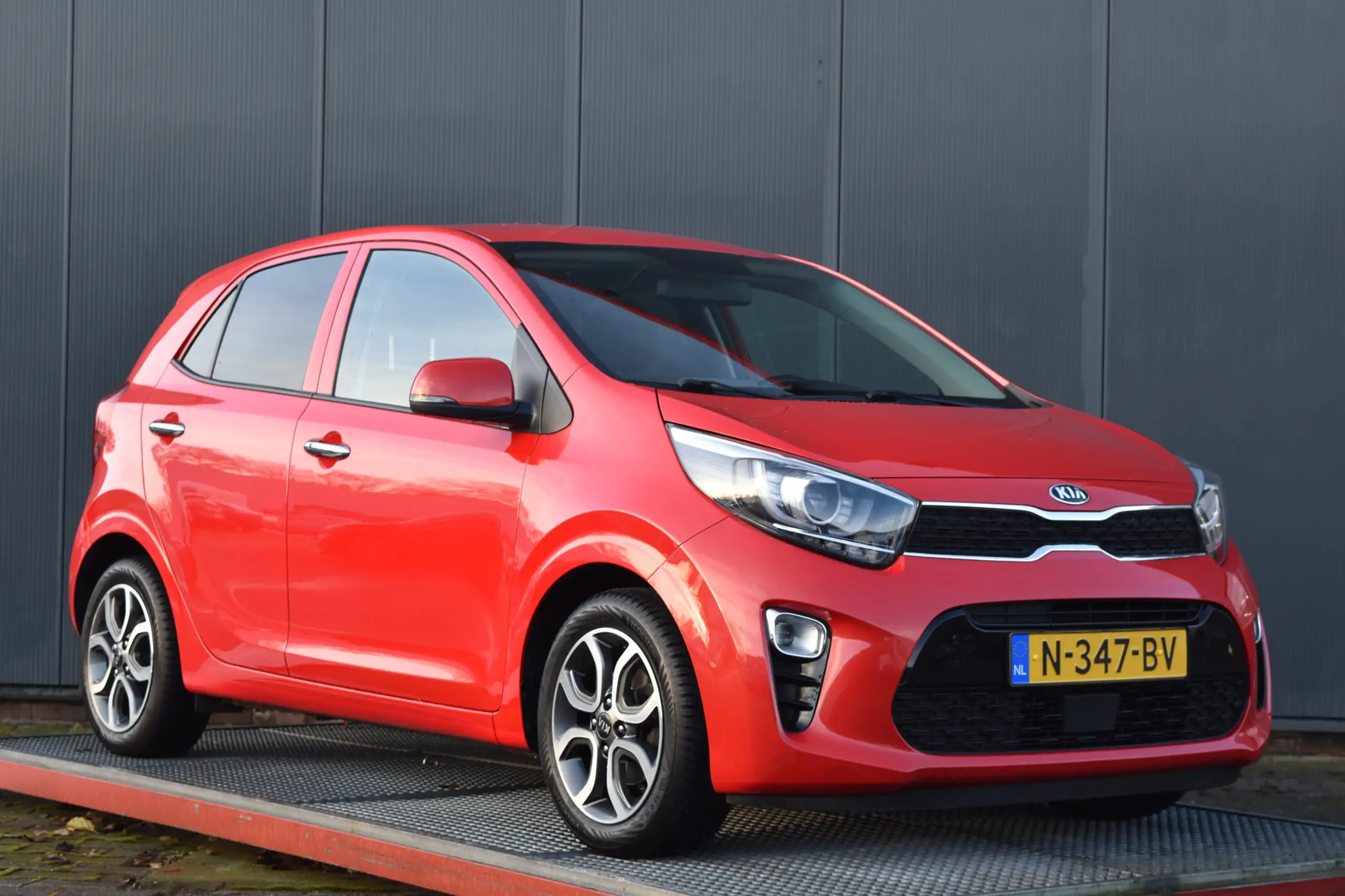 Kia - Picanto