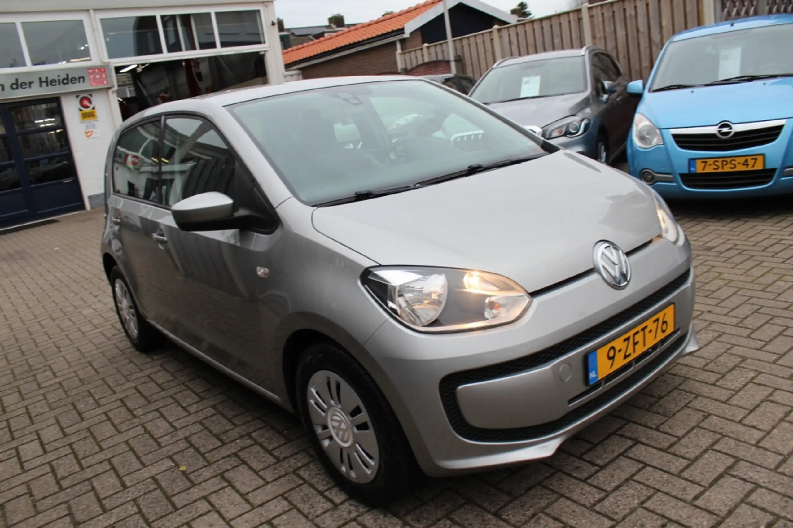 Volkswagen - up!