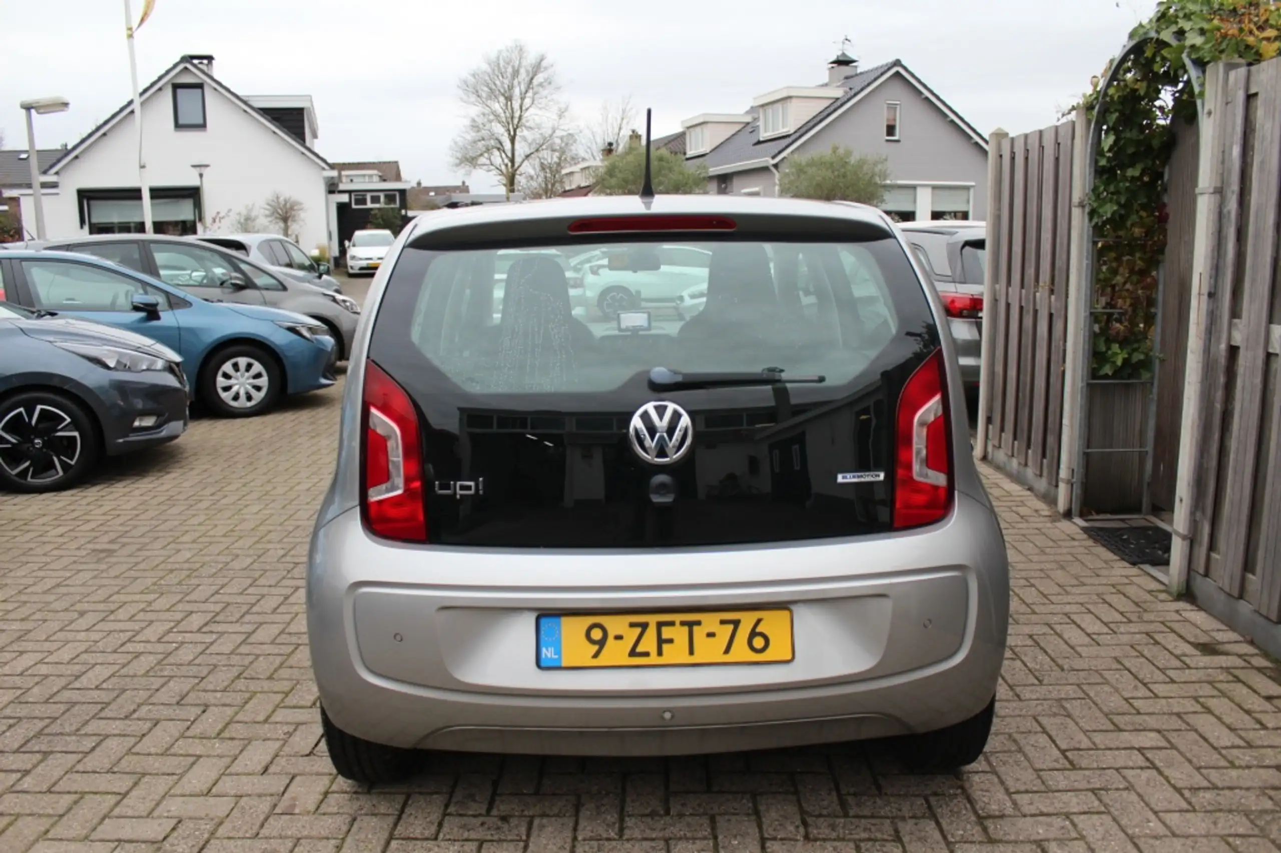 Volkswagen - up!