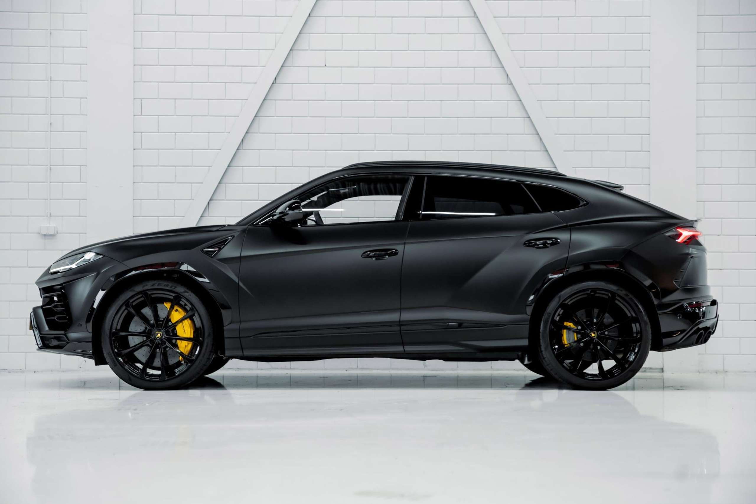 Lamborghini - Urus