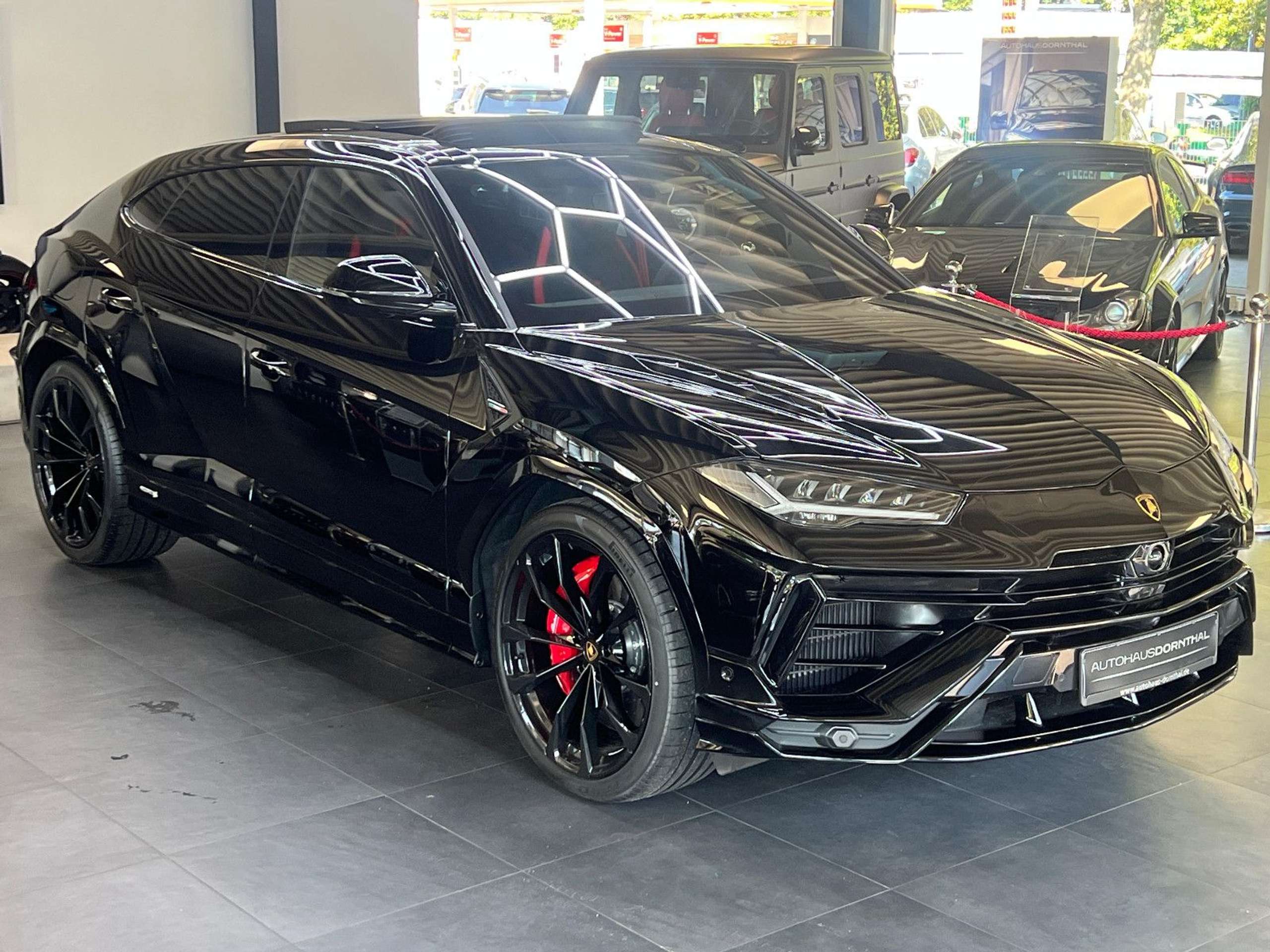 Lamborghini - Urus