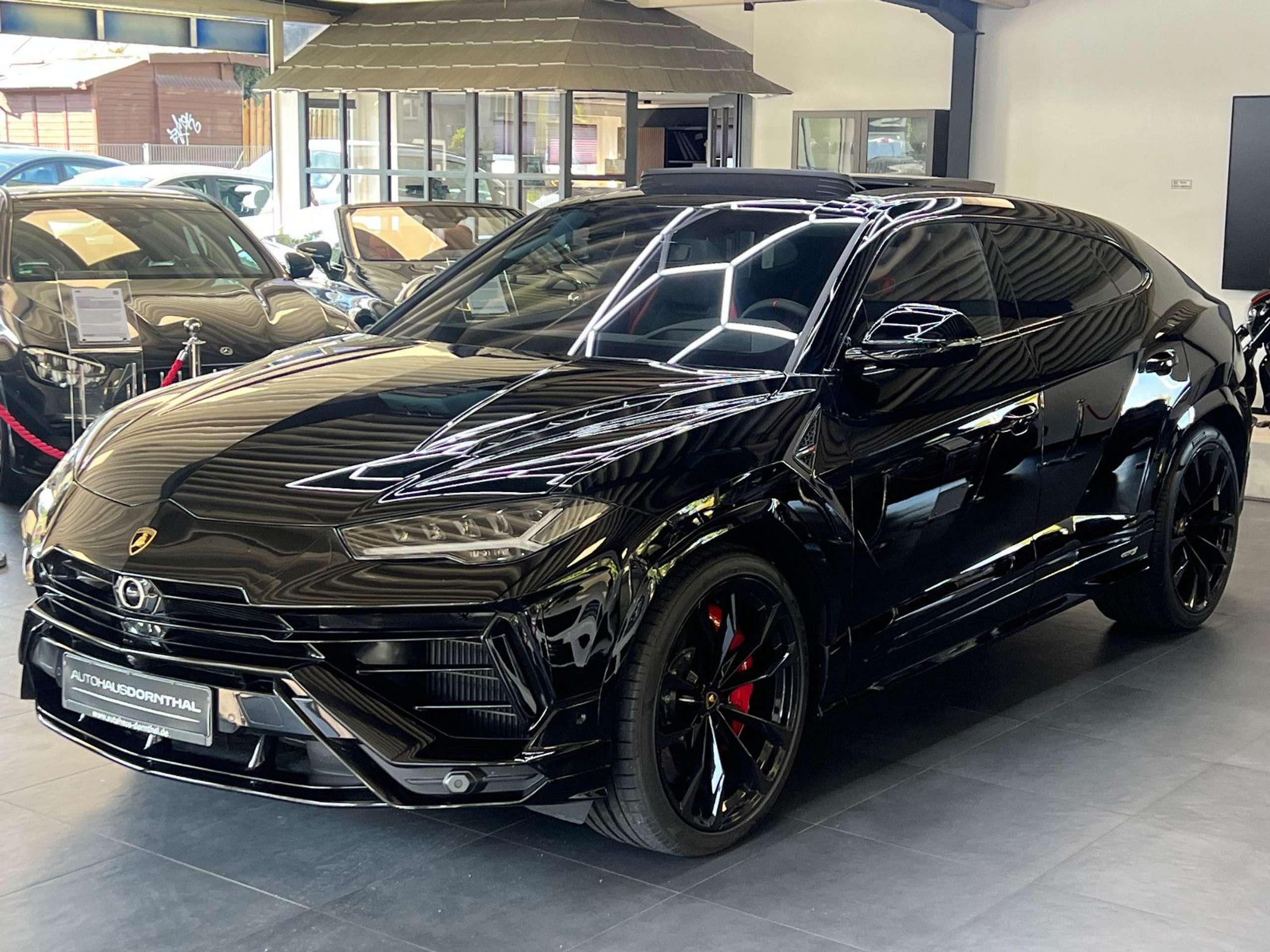 Lamborghini - Urus