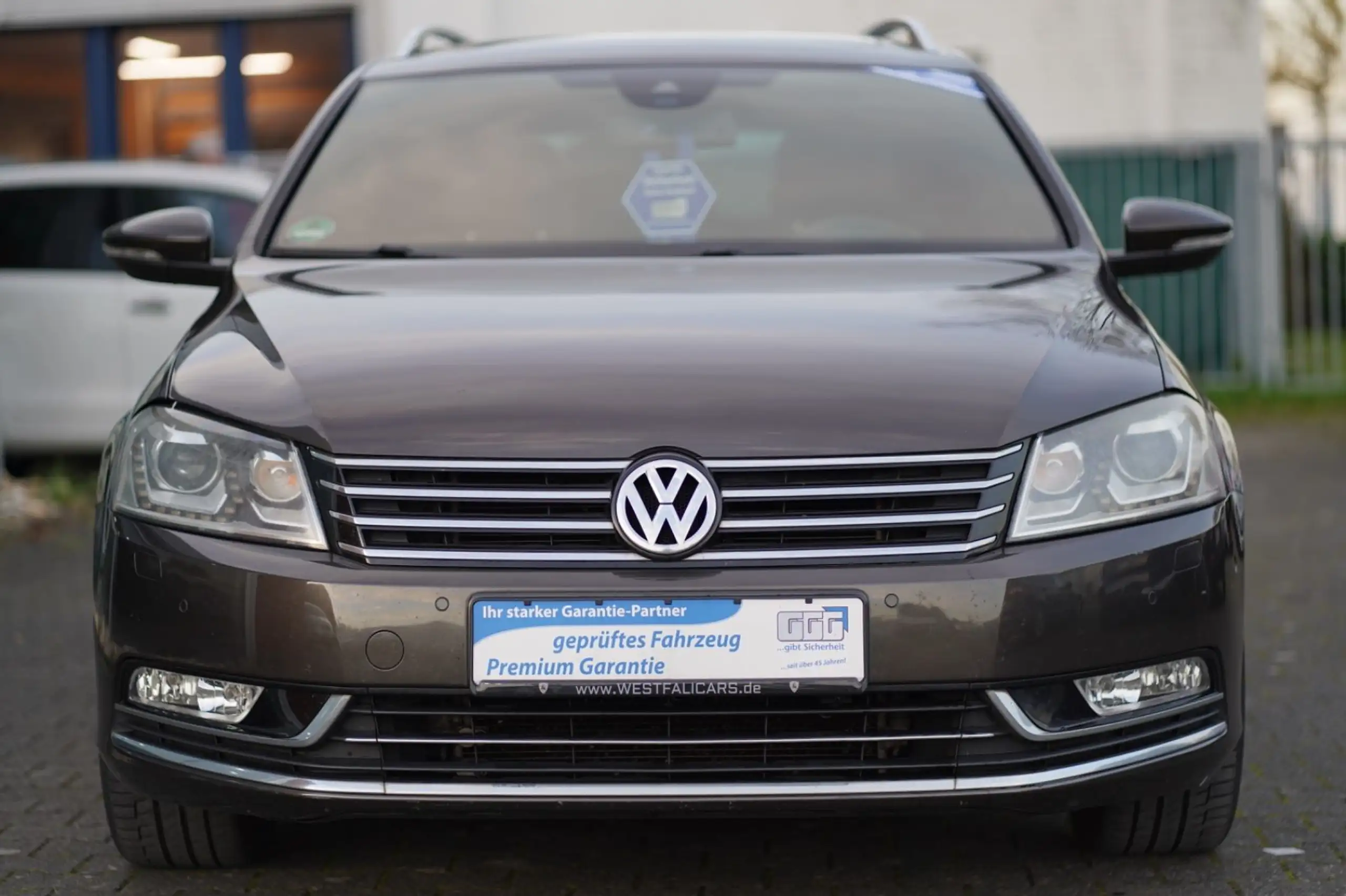 Volkswagen - Passat Variant