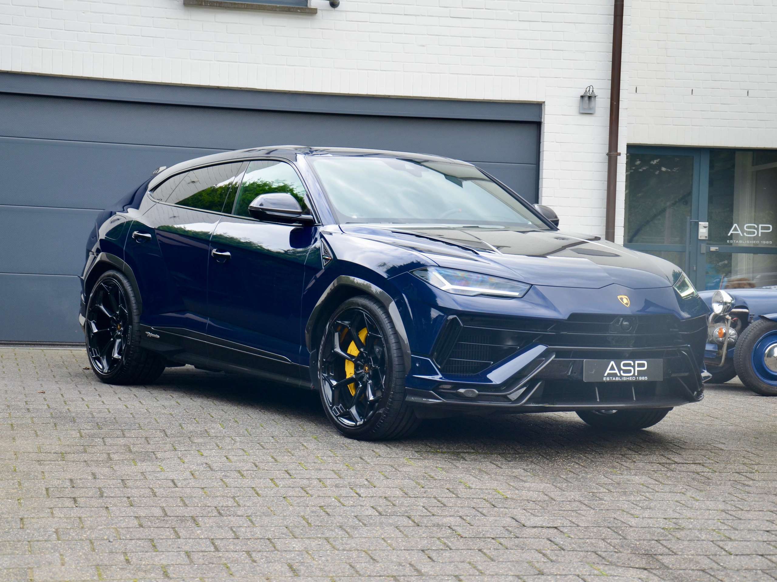 Lamborghini - Urus