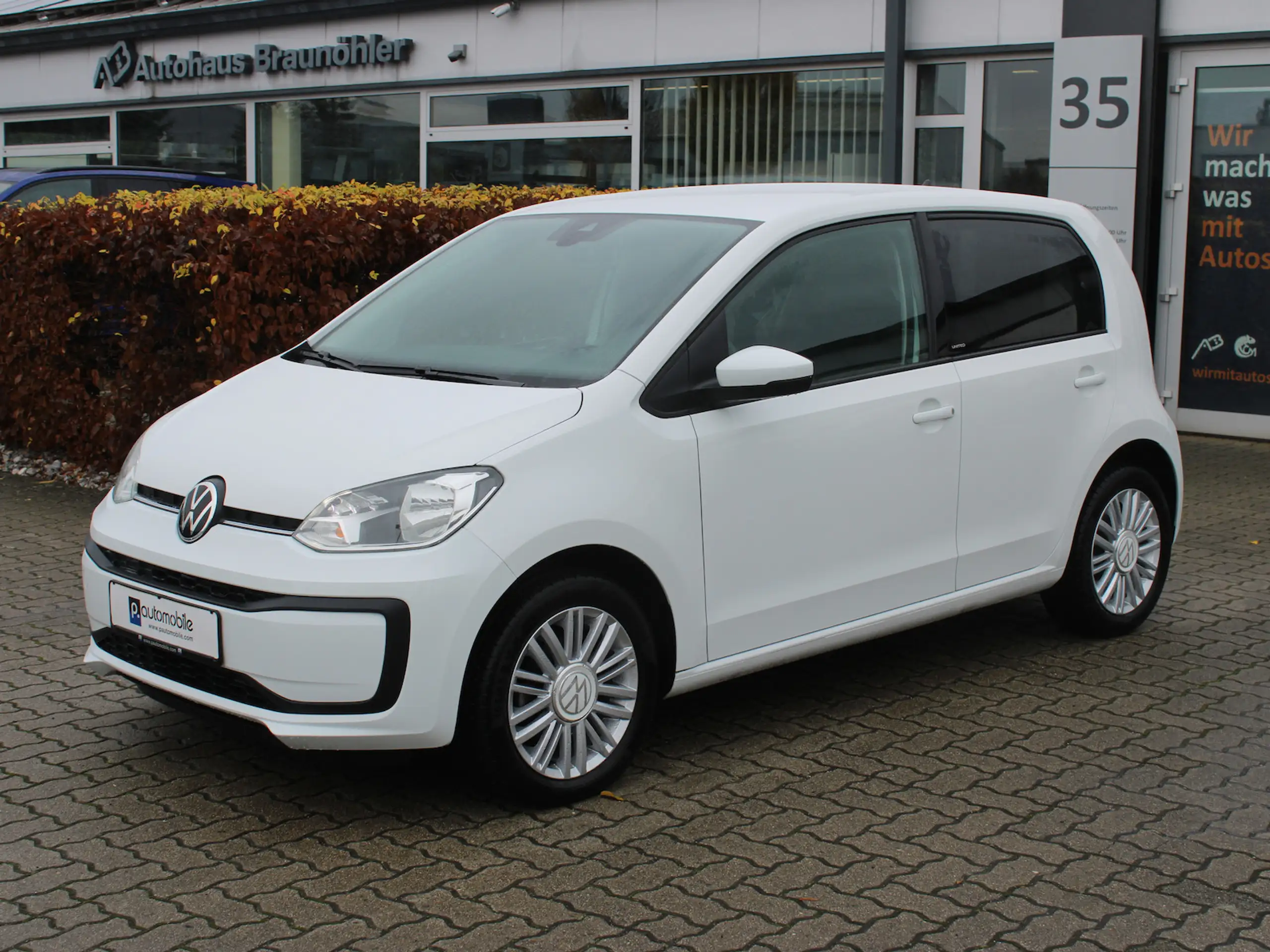 Volkswagen - up!