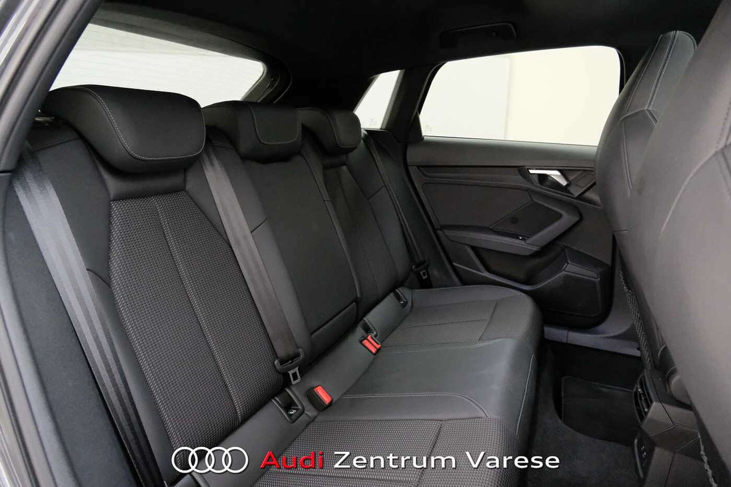 Audi - A3