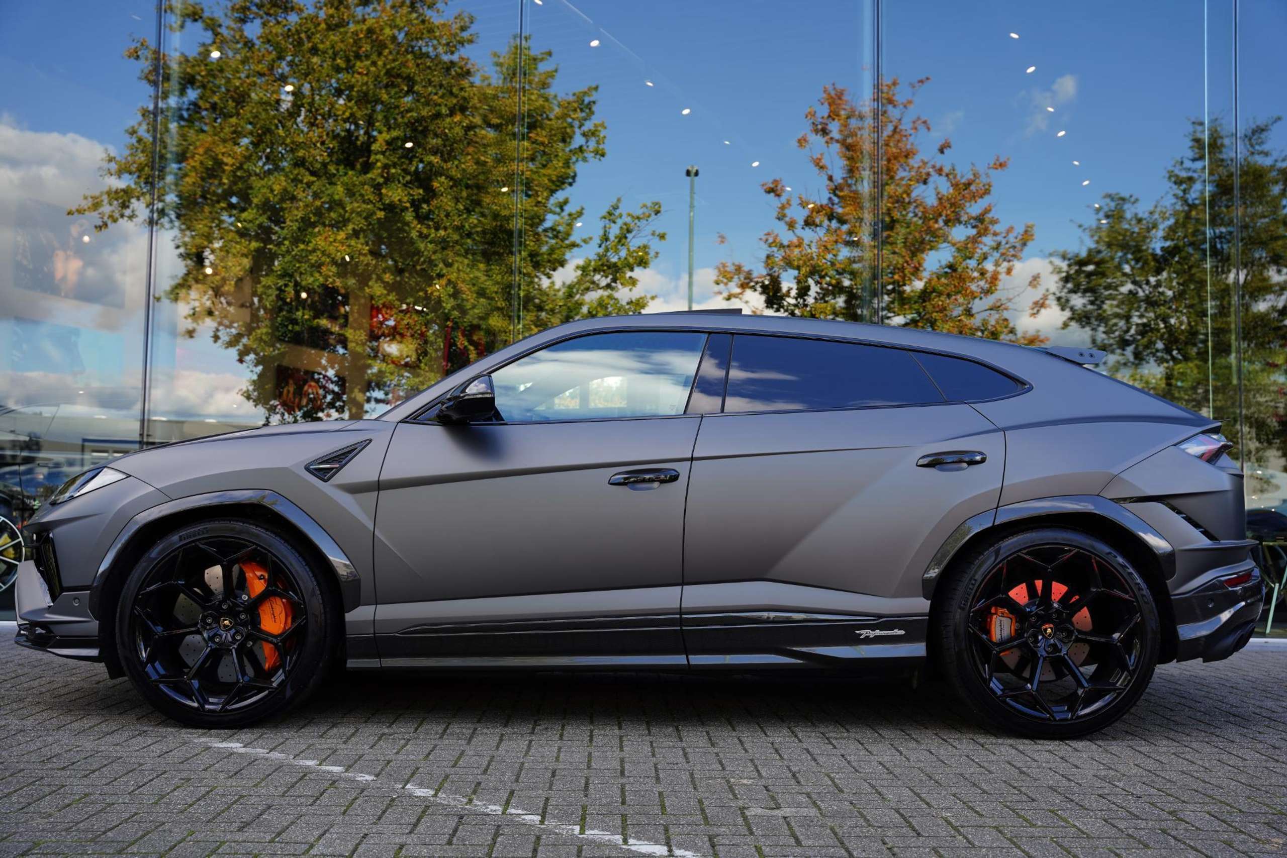 Lamborghini - Urus