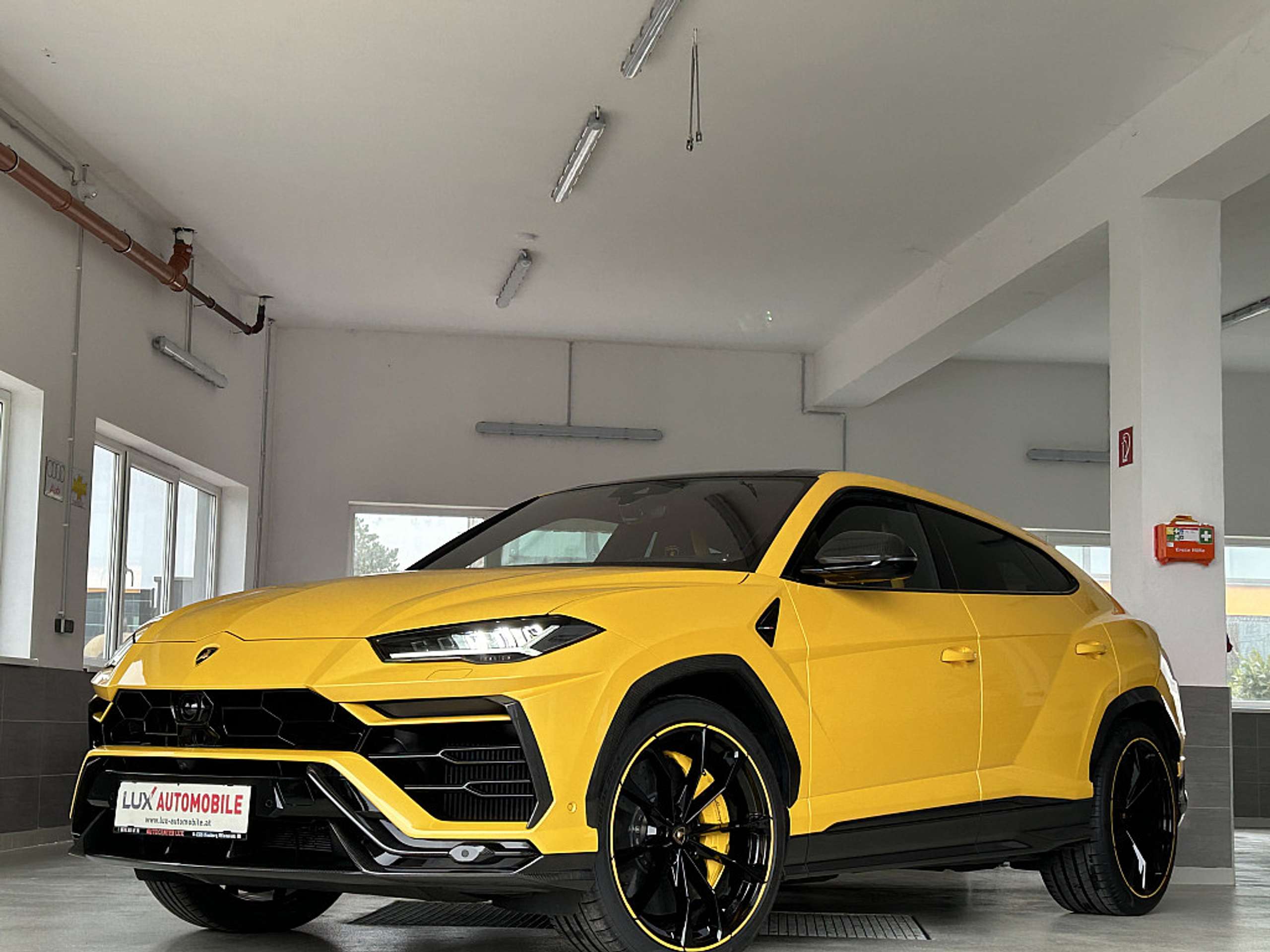 Lamborghini - Urus