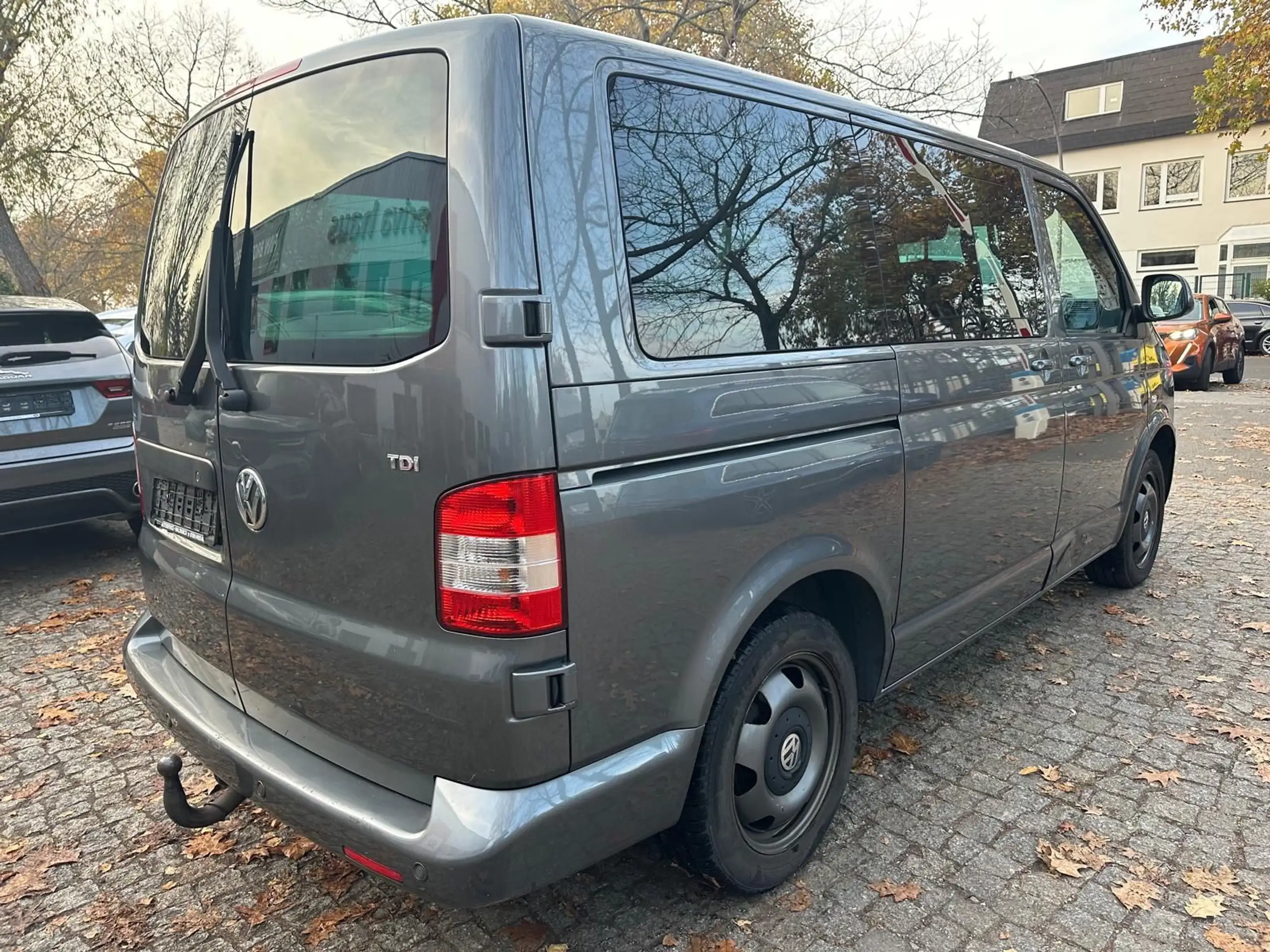 Volkswagen - T5 Transporter