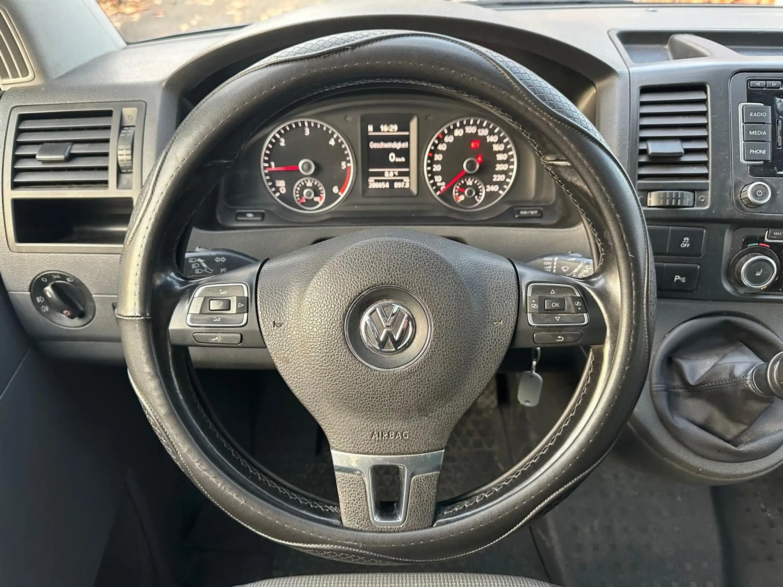 Volkswagen - T5 Transporter