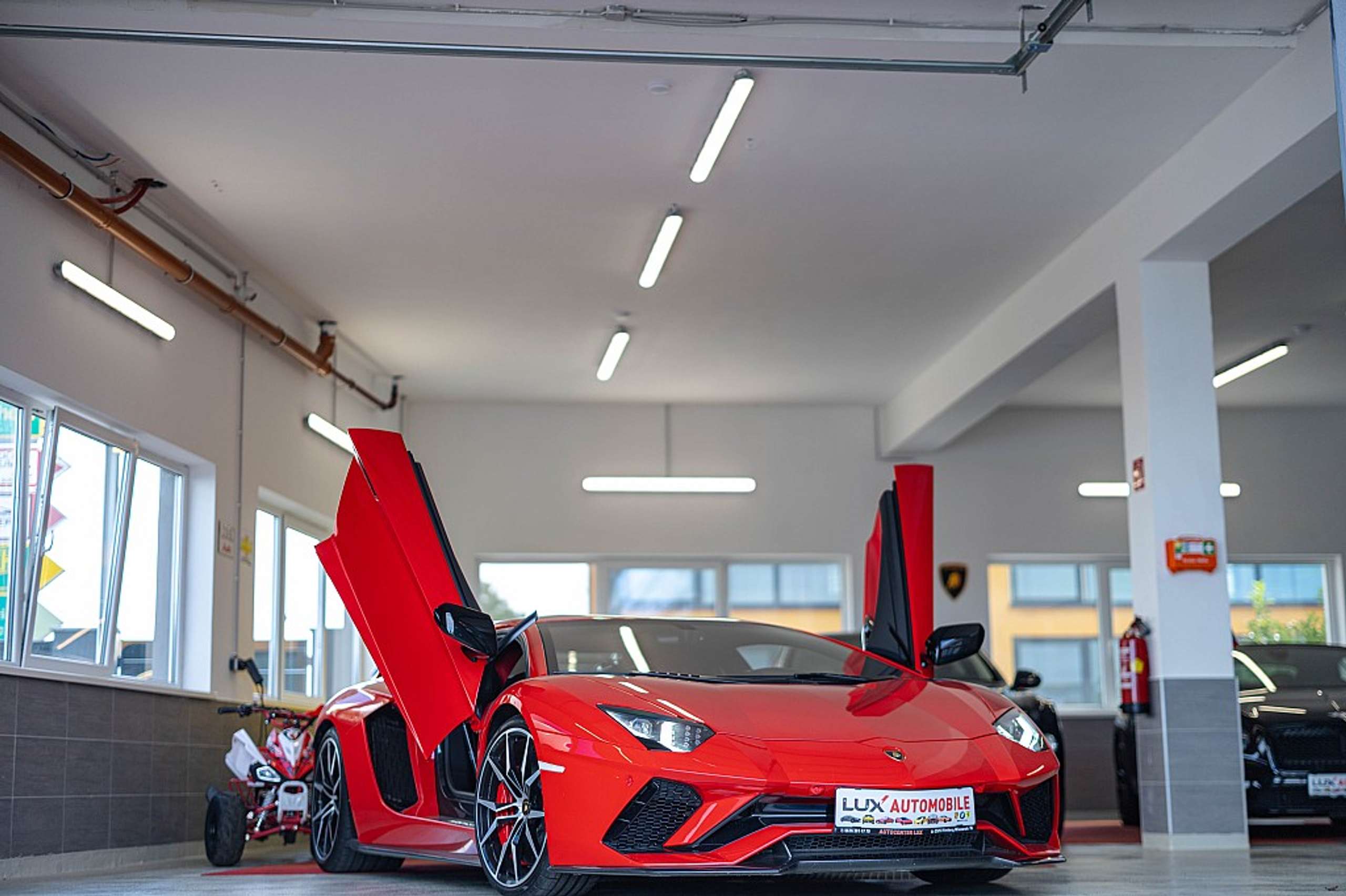 Lamborghini - Aventador