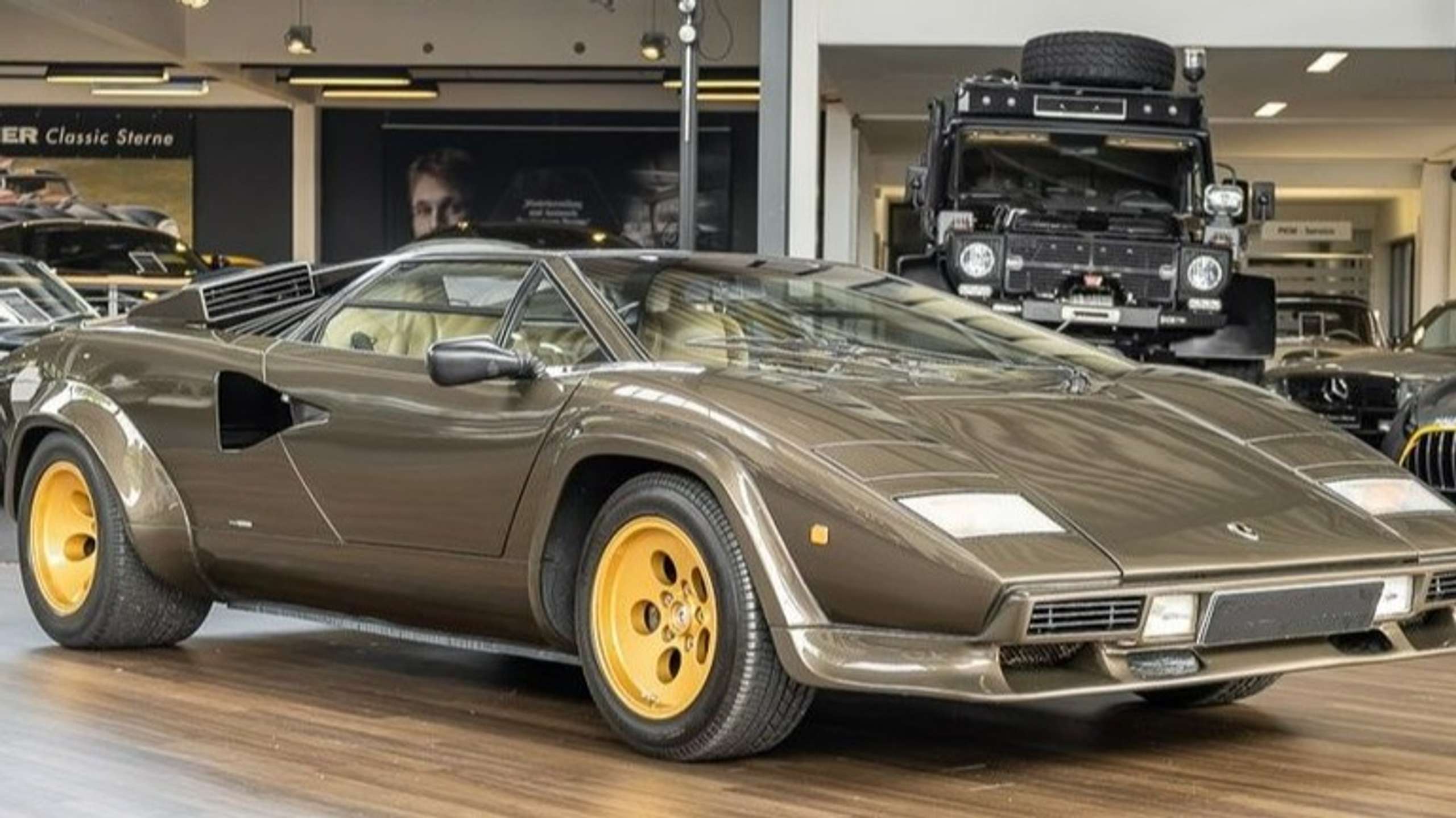 Lamborghini - Countach