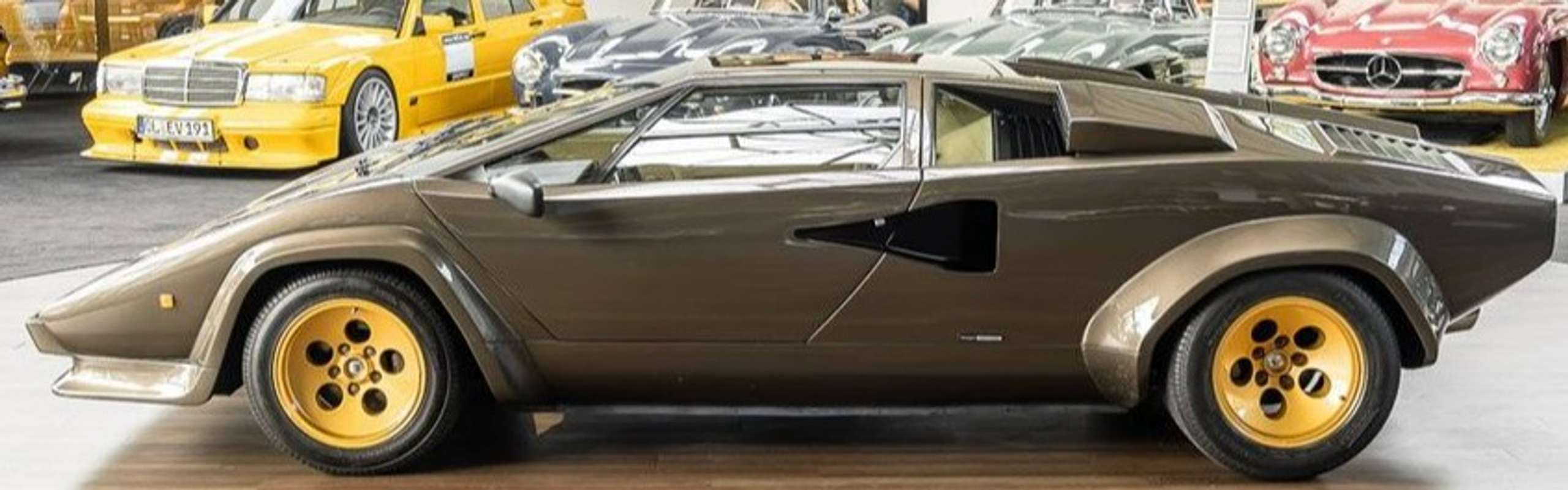 Lamborghini - Countach