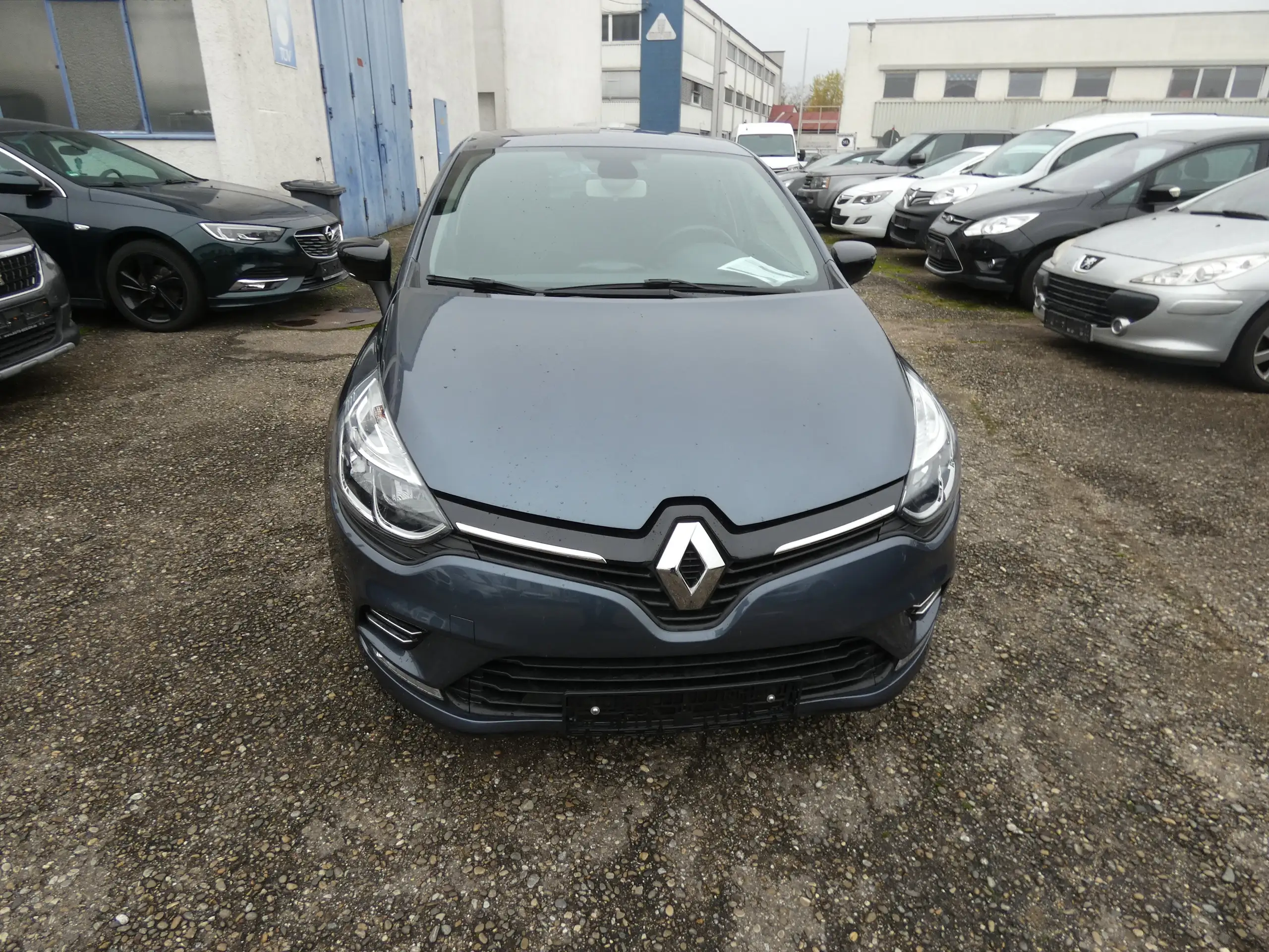 Renault - Clio