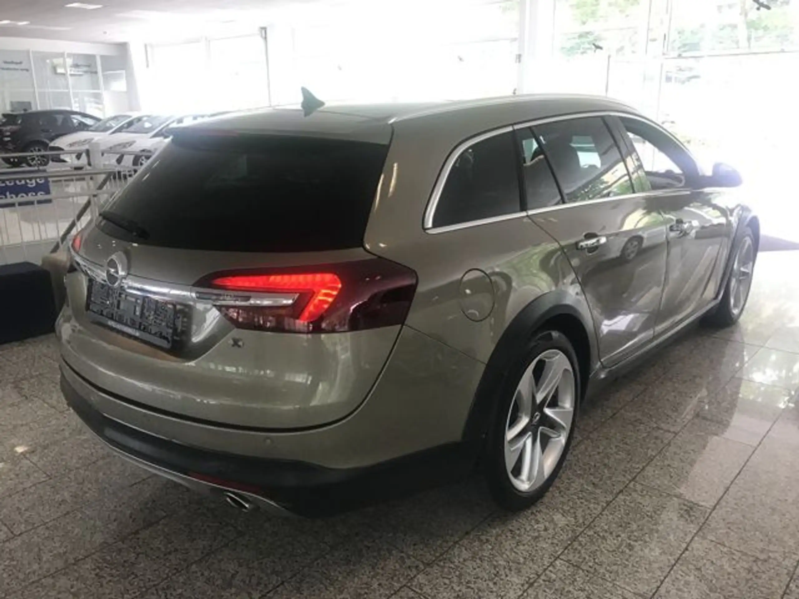 Opel - Insignia