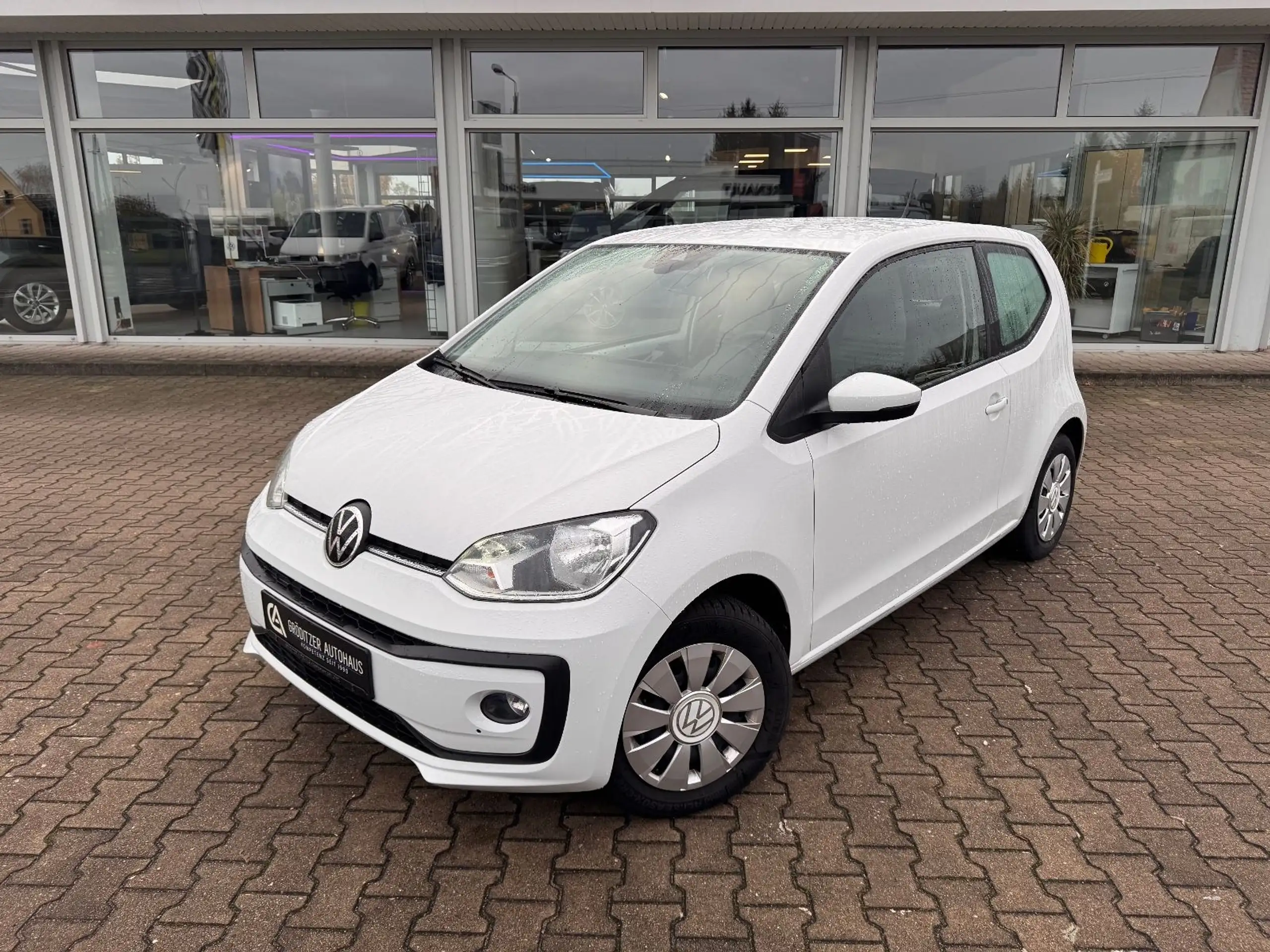 Volkswagen - up!