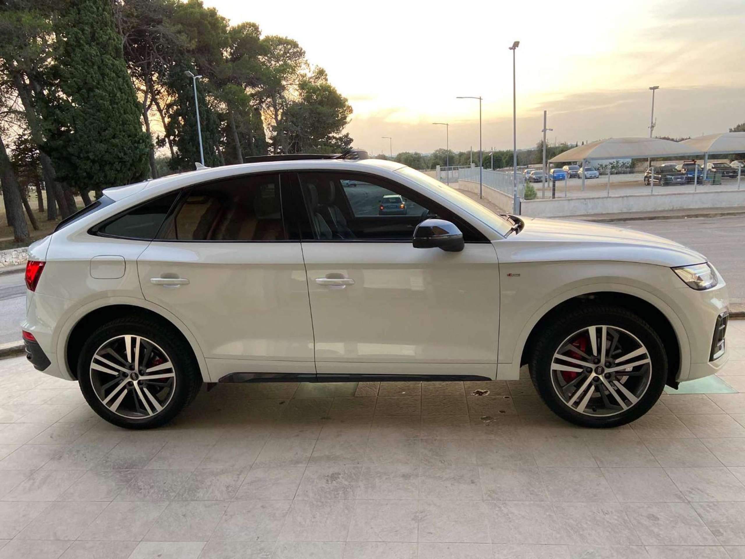 Audi - Q5